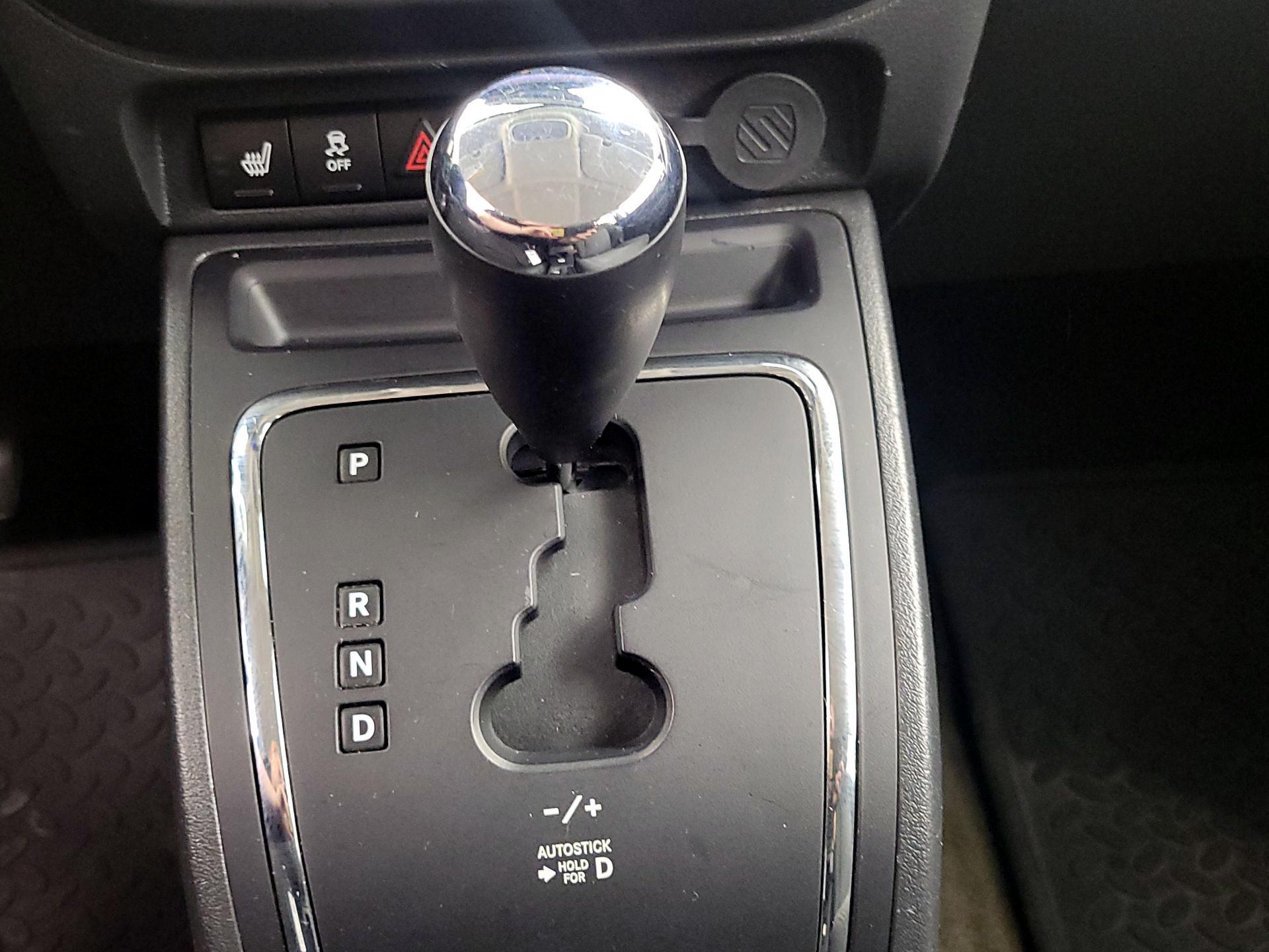 Thumbnail: 2016 Jeep Patriot - 16