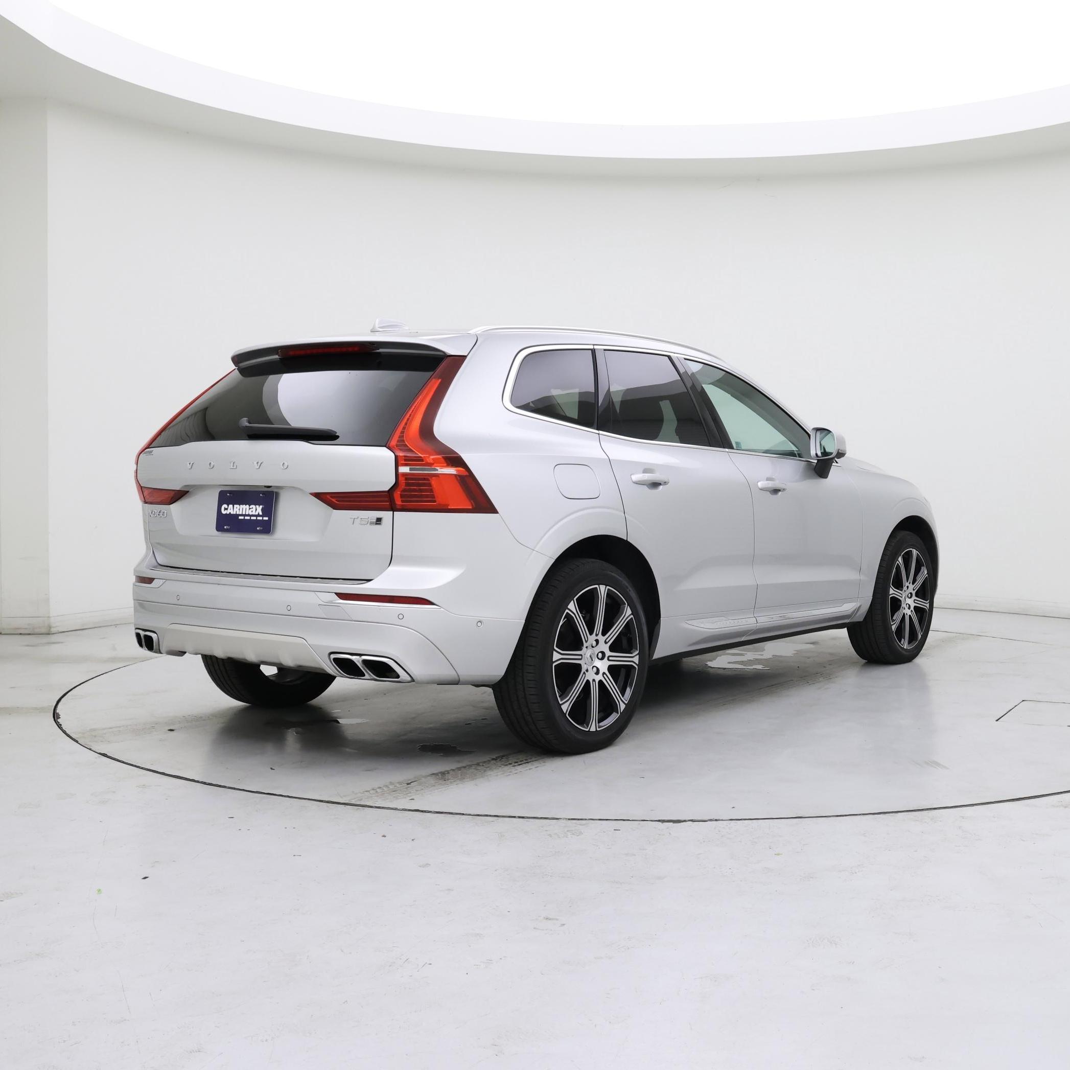 Thumbnail: 2020 Volvo XC60 - 8