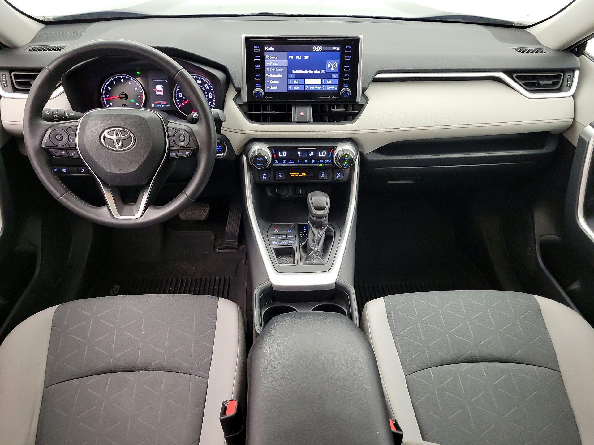 Thumbnail: 2020 Toyota RAV4 - 9