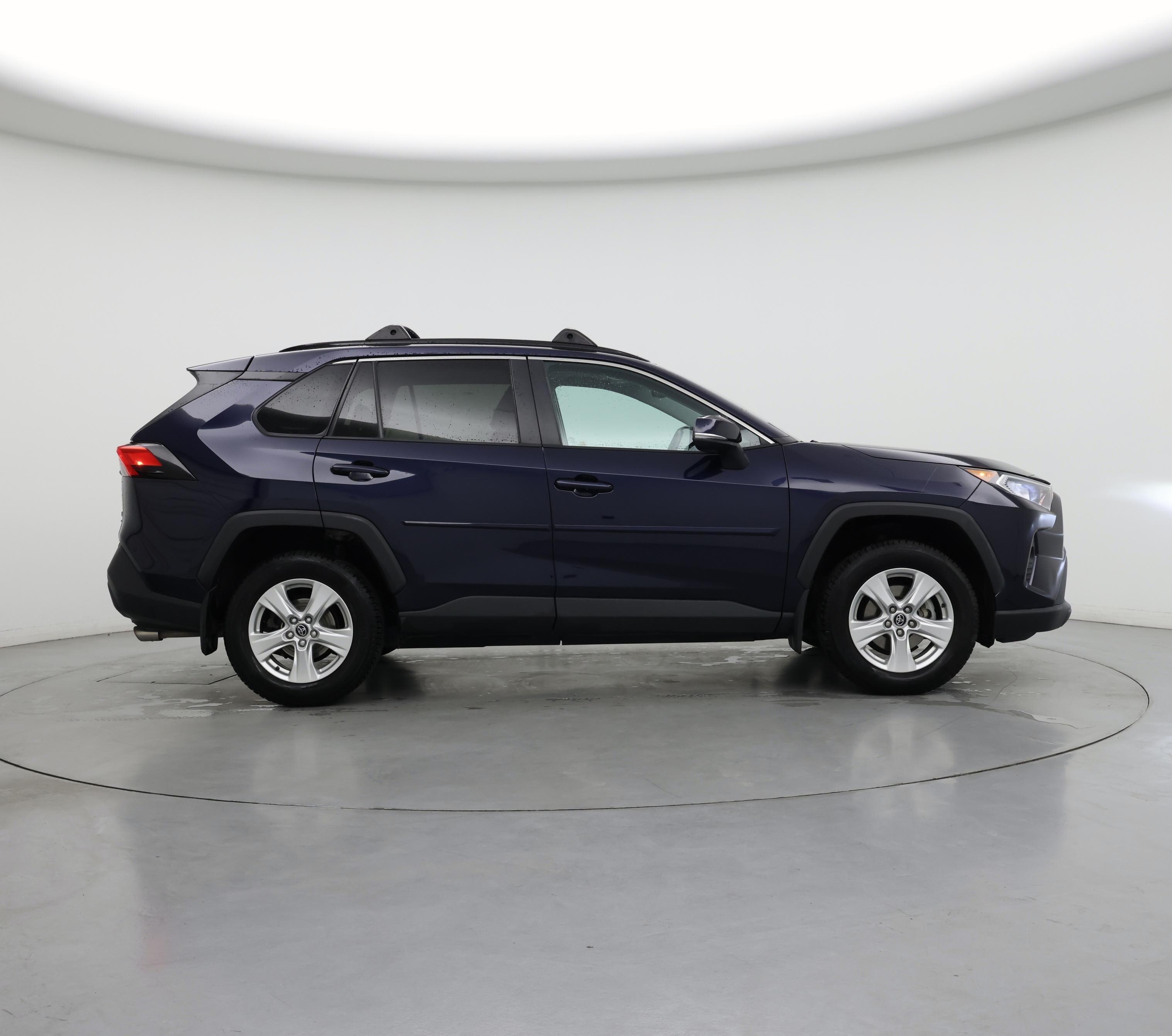Thumbnail: 2020 Toyota RAV4 - 7