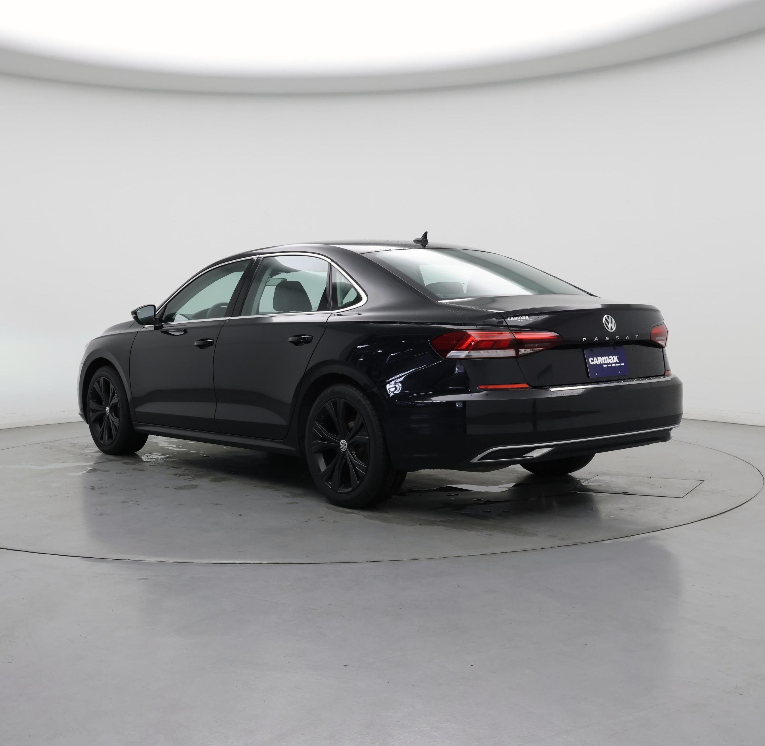 Thumbnail: 2022 Volkswagen Passat - 2