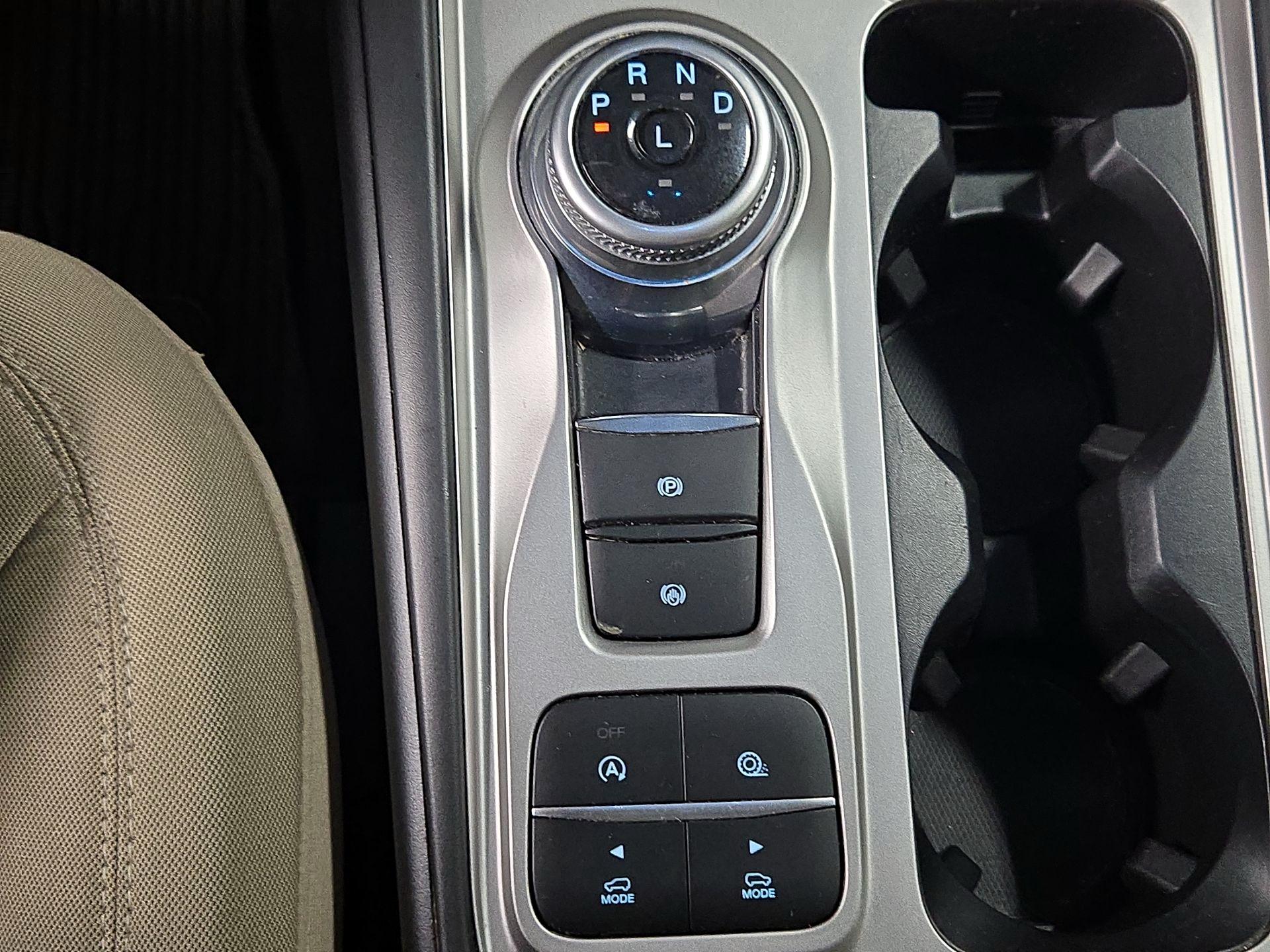 Thumbnail: 2021 Ford Explorer - 17