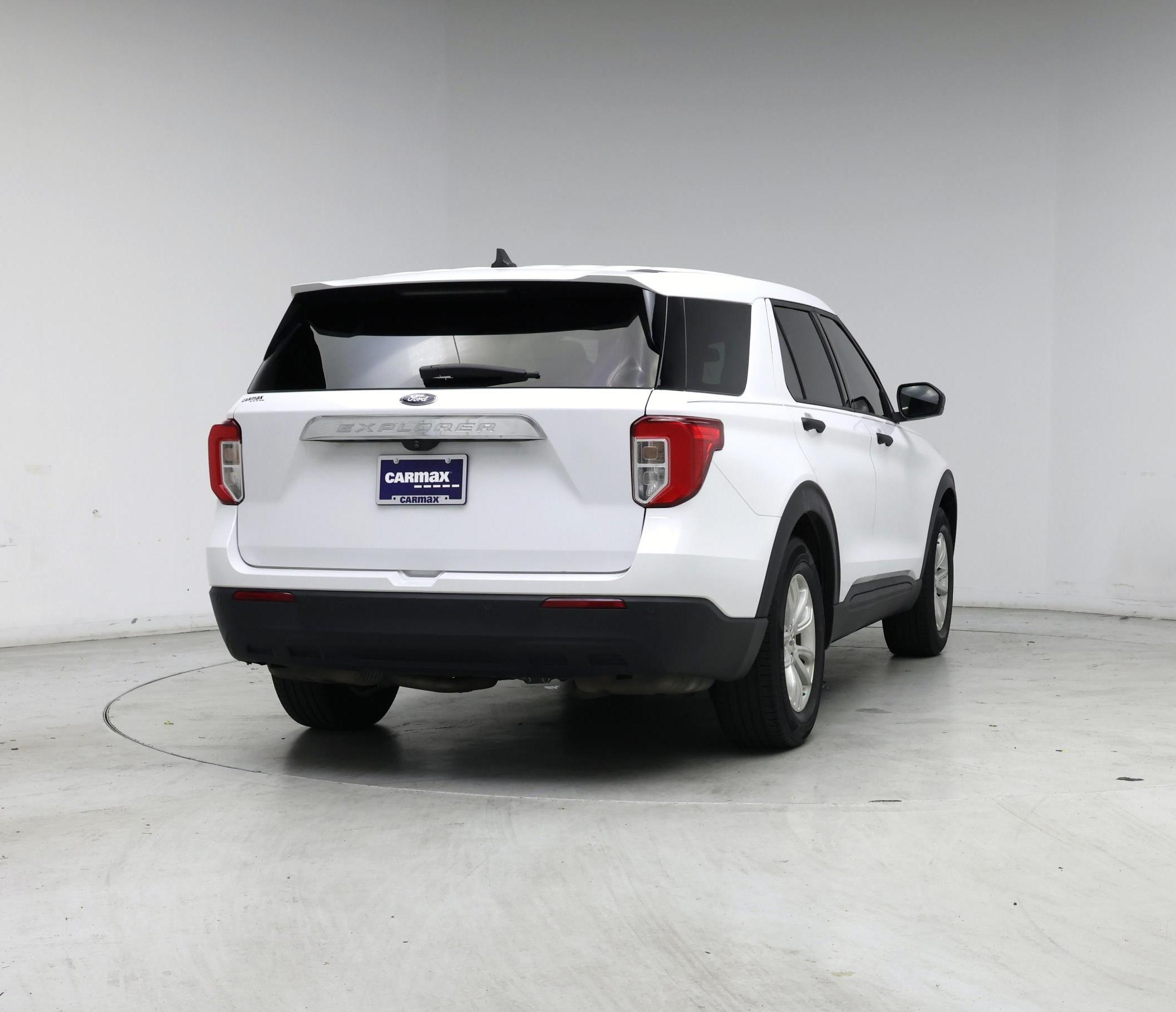 Thumbnail: 2021 Ford Explorer - 8