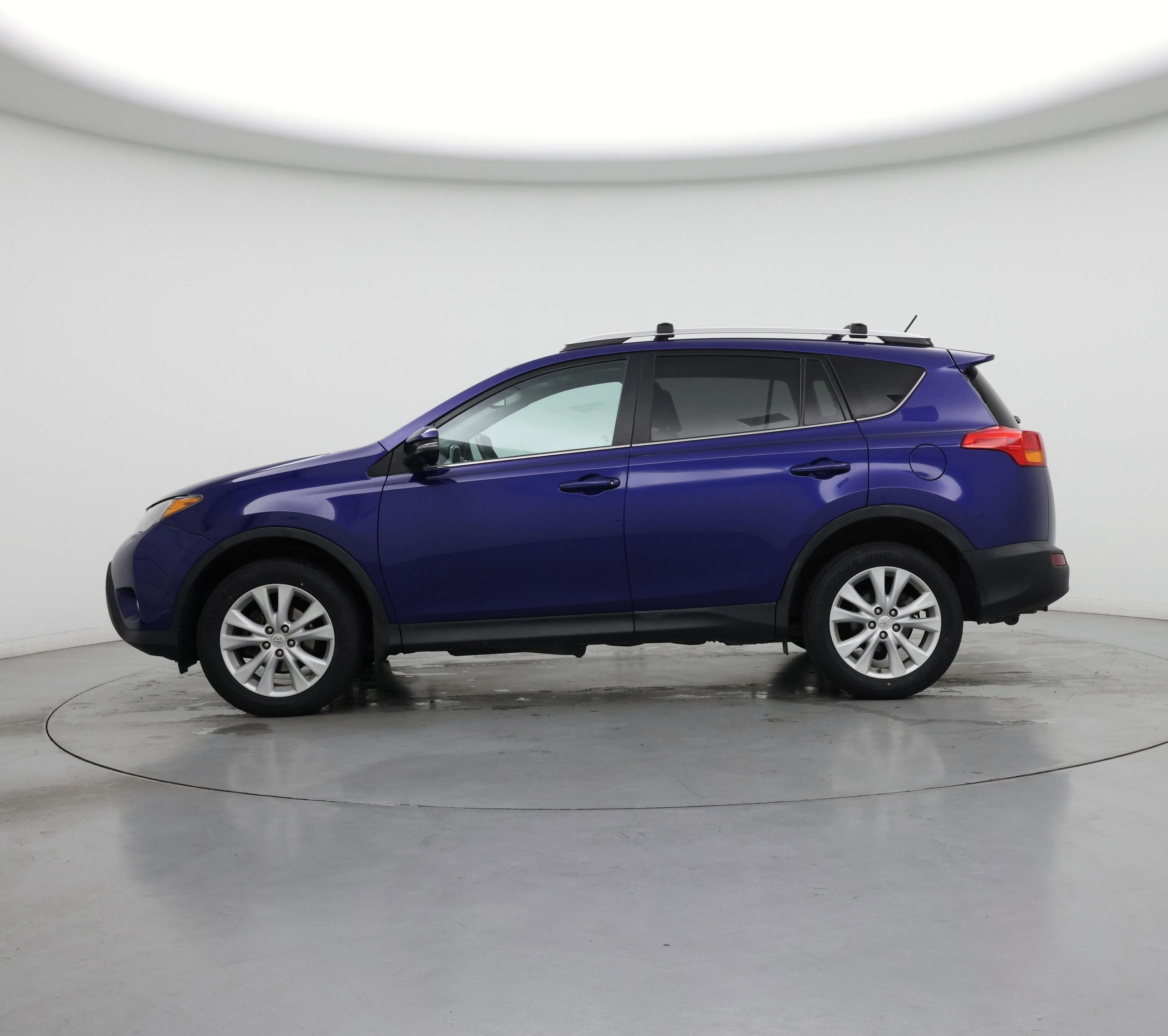 Thumbnail: 2015 Toyota RAV4 - 3