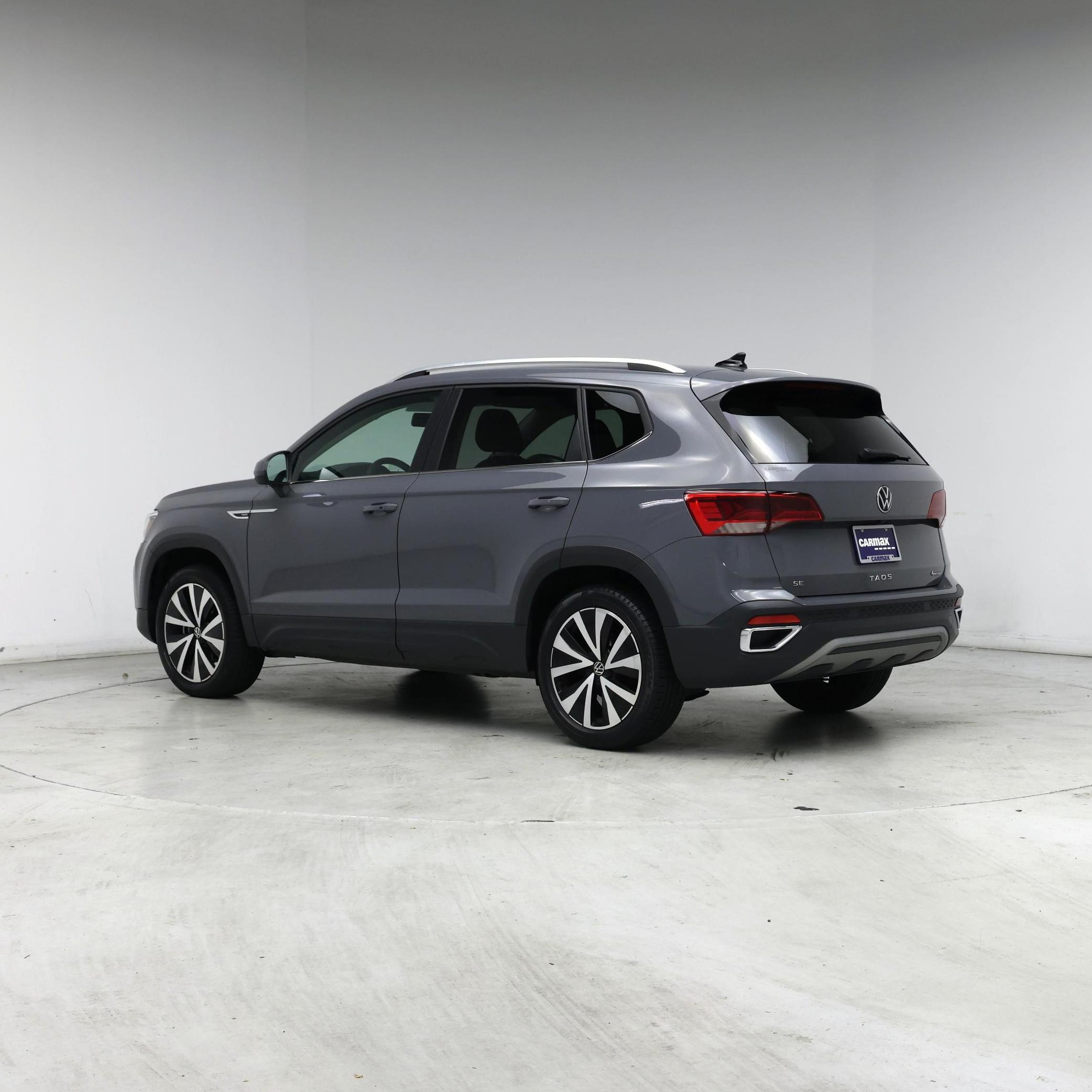 Thumbnail: 2022 Volkswagen Taos - 2