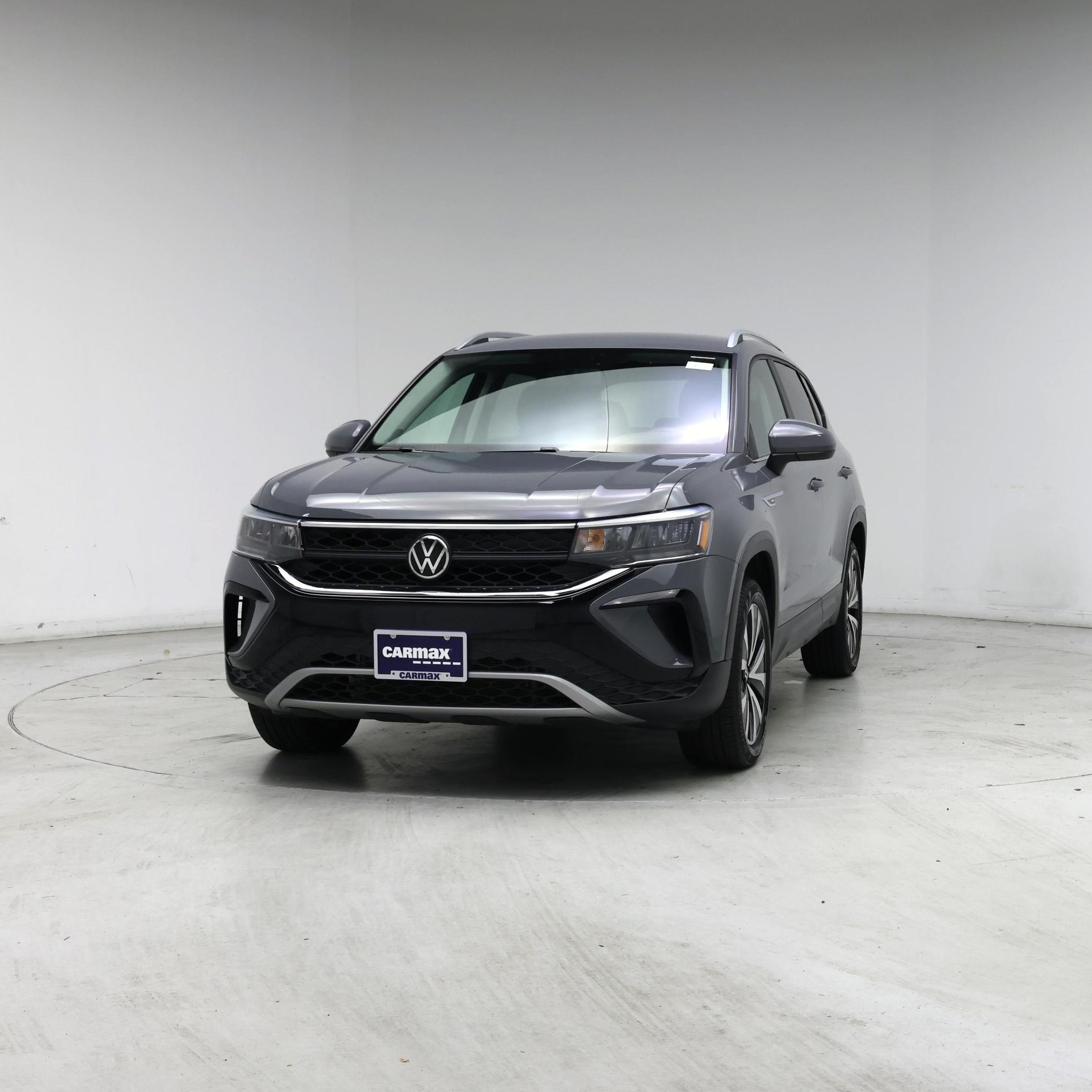 Thumbnail: 2022 Volkswagen Taos - 4