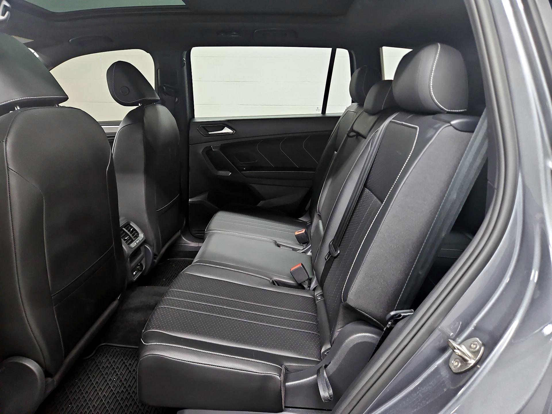 Thumbnail: 2023 Volkswagen Tiguan - 20
