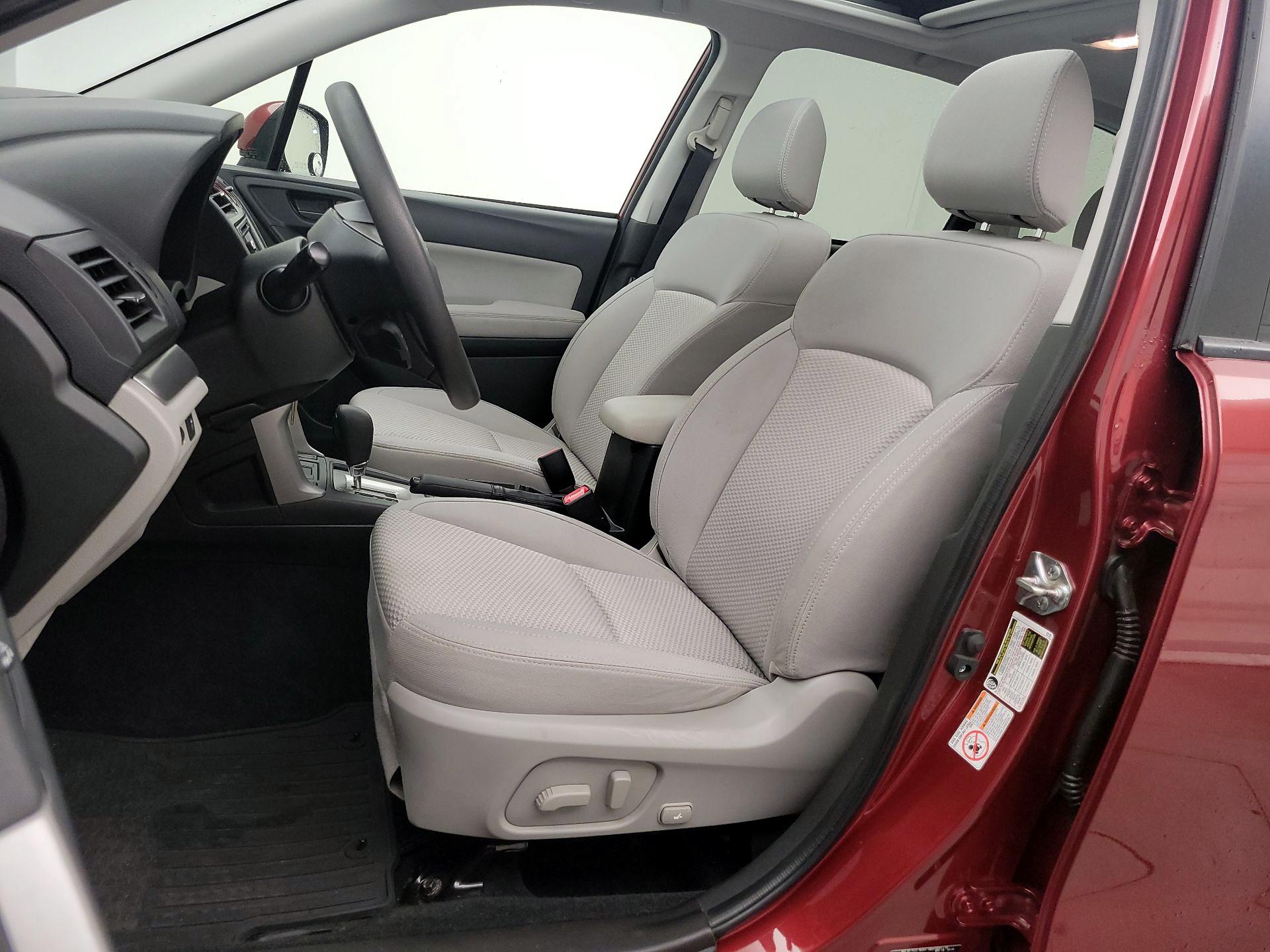 Thumbnail: 2015 Subaru Forester - 11