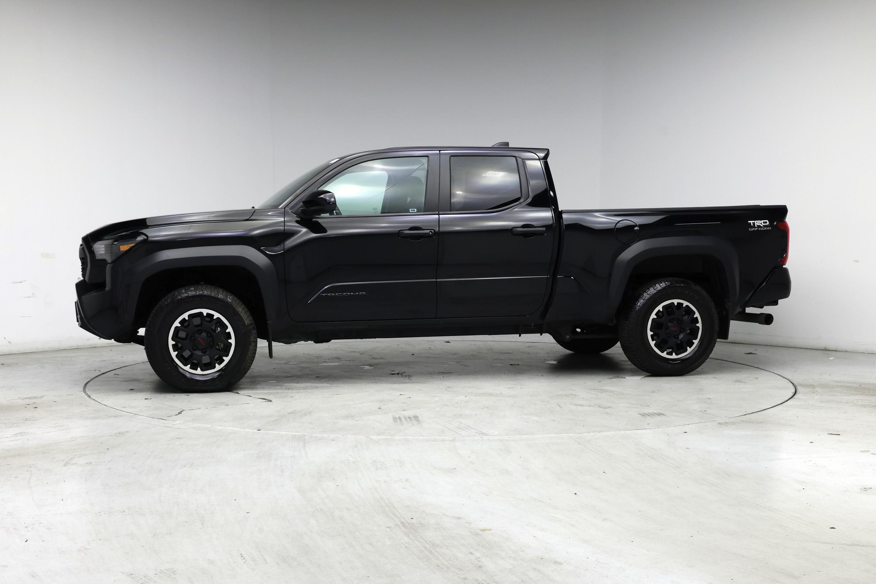 Thumbnail: 2024 Toyota Tacoma - 3