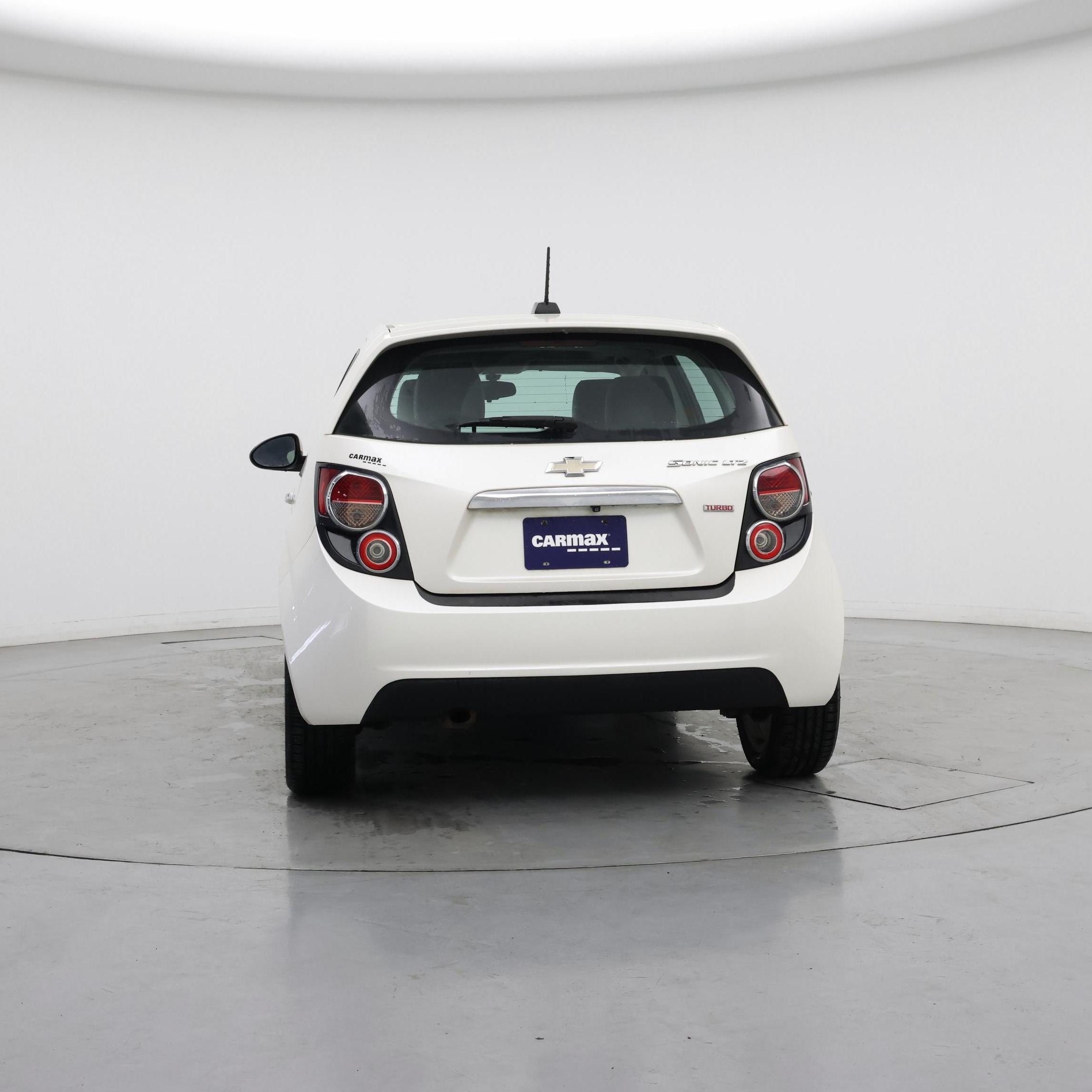 Thumbnail: 2015 Chevrolet Sonic - 6