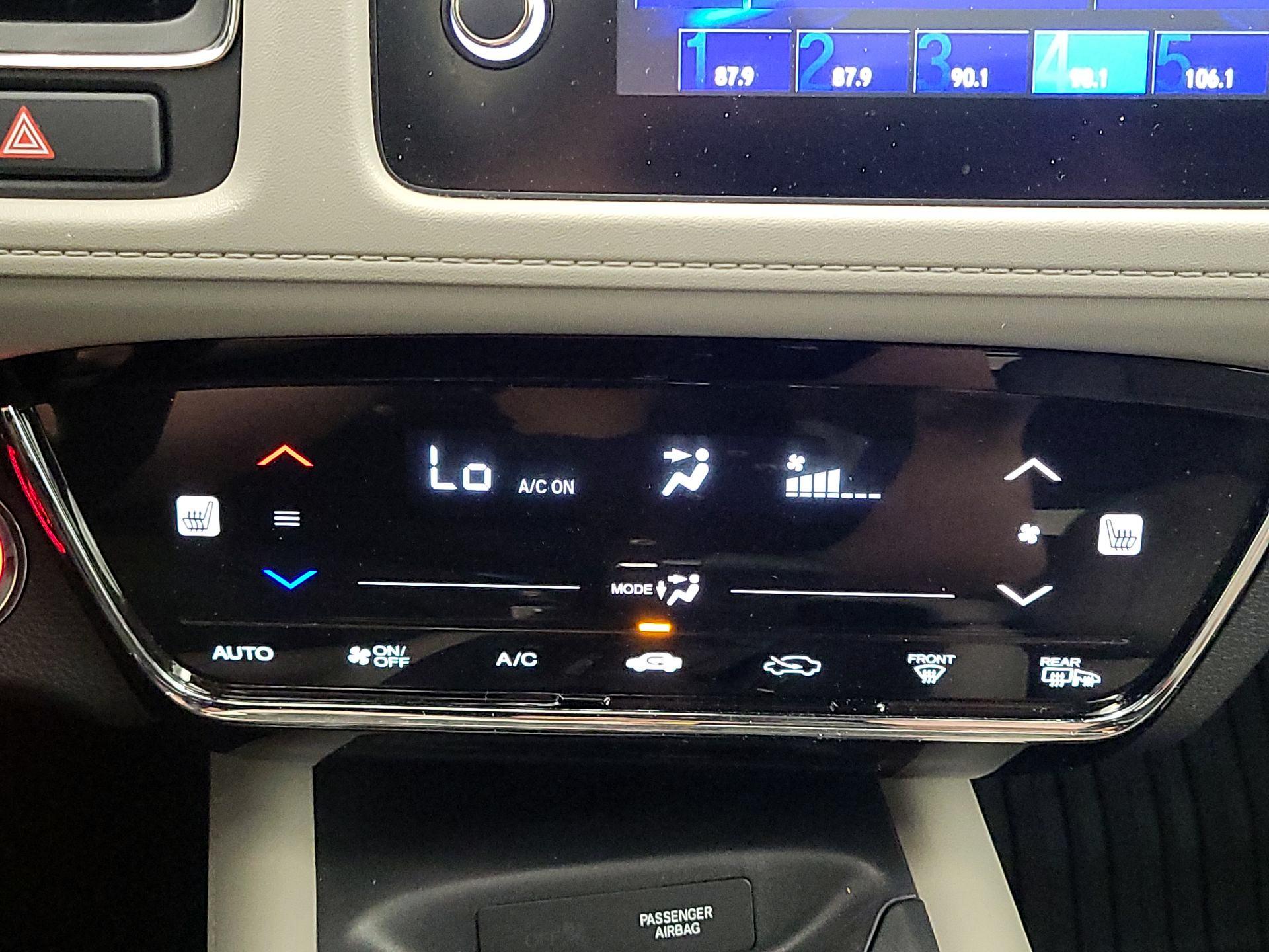 Thumbnail: 2019 Honda HR-V - 16