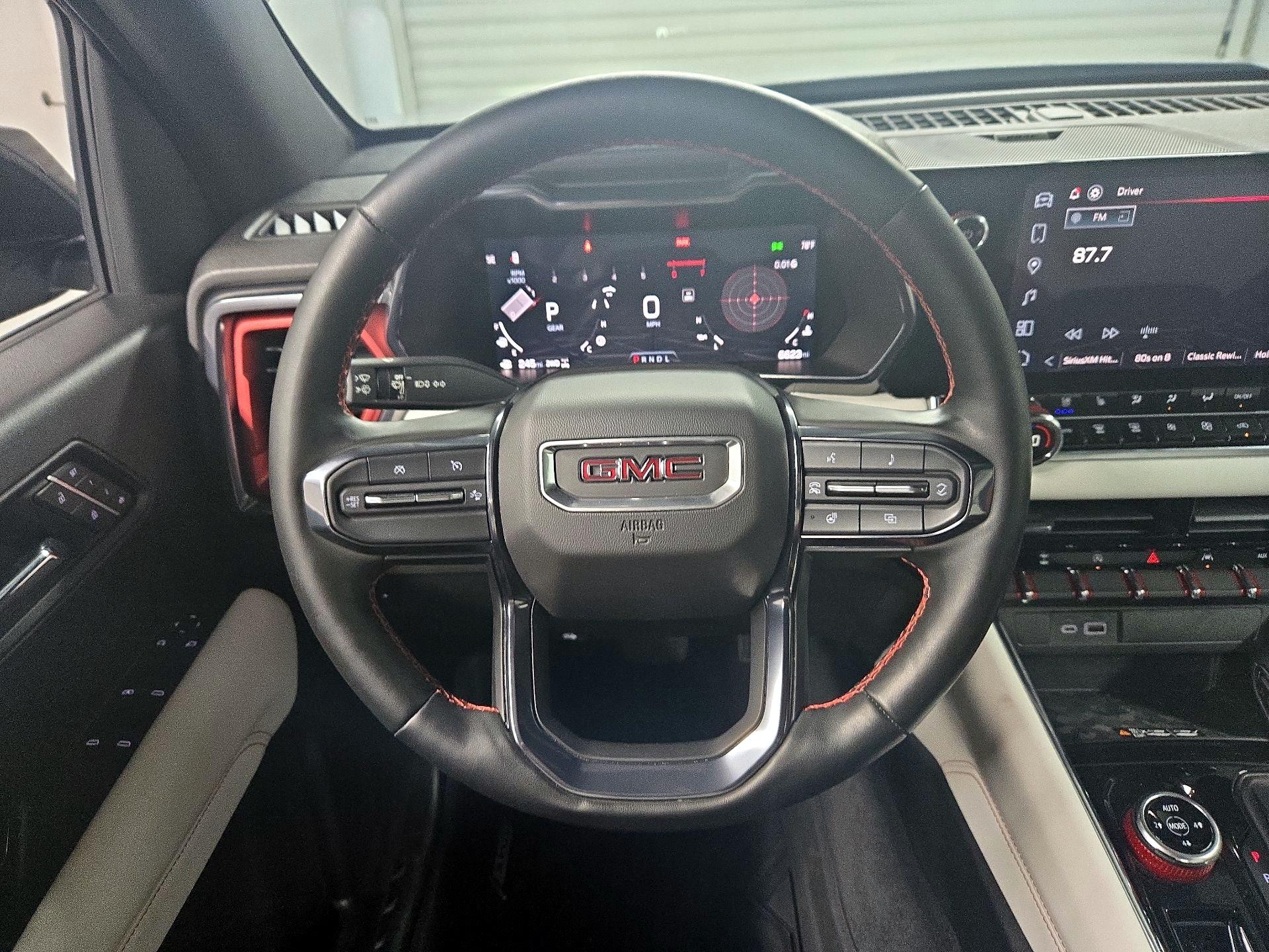 Thumbnail: 2023 GMC Canyon - 10