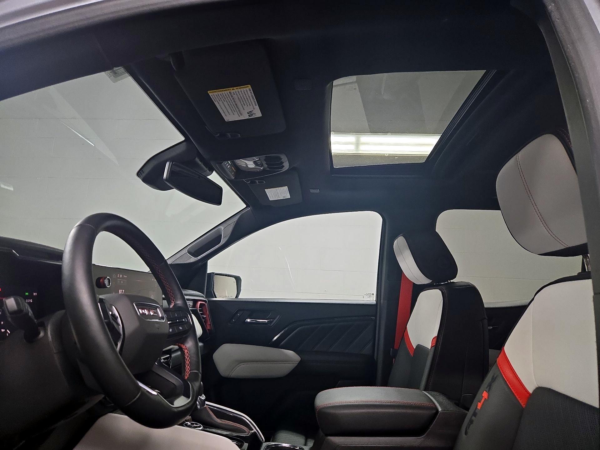 Thumbnail: 2023 GMC Canyon - 19