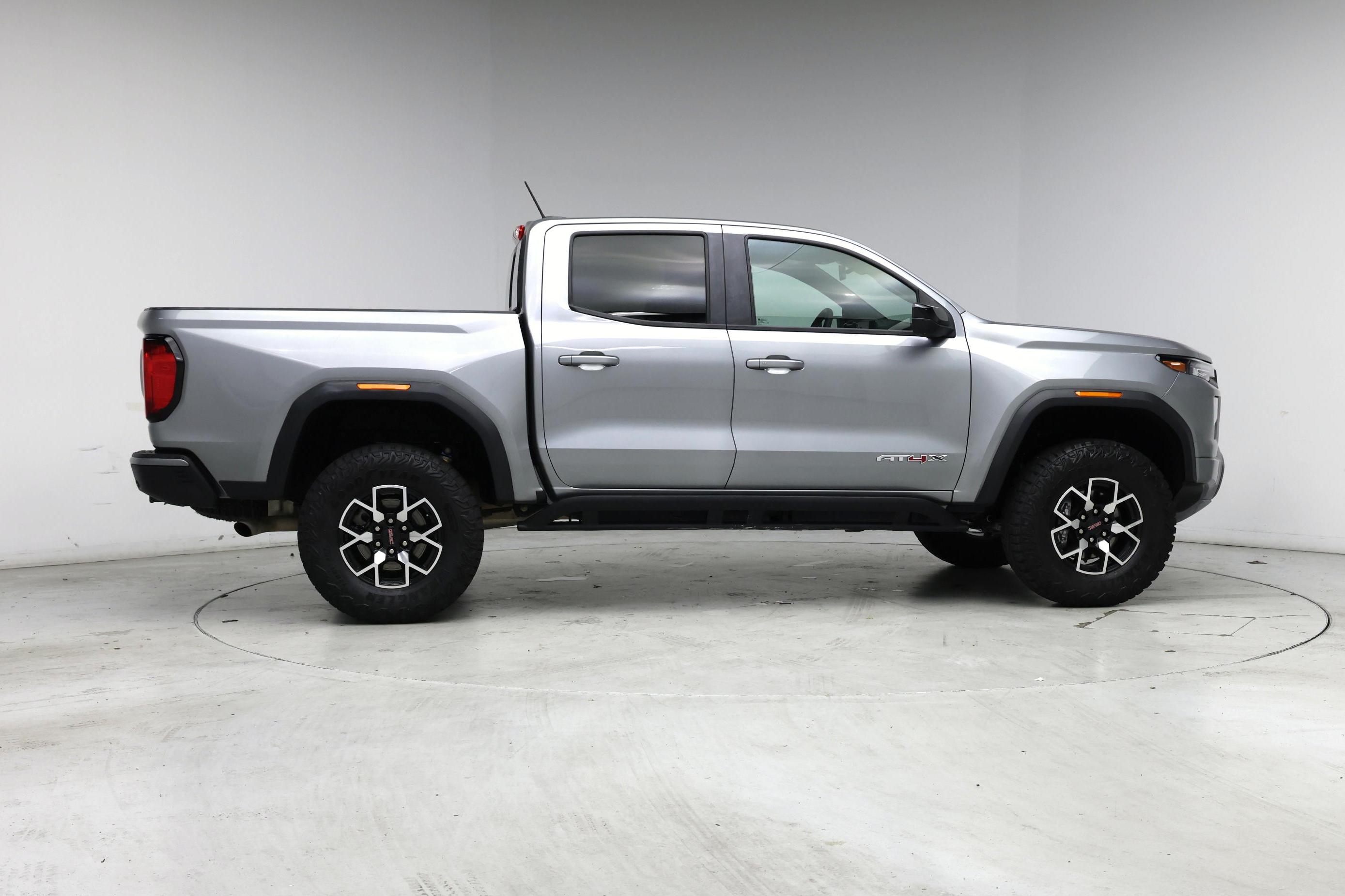 Thumbnail: 2023 GMC Canyon - 7