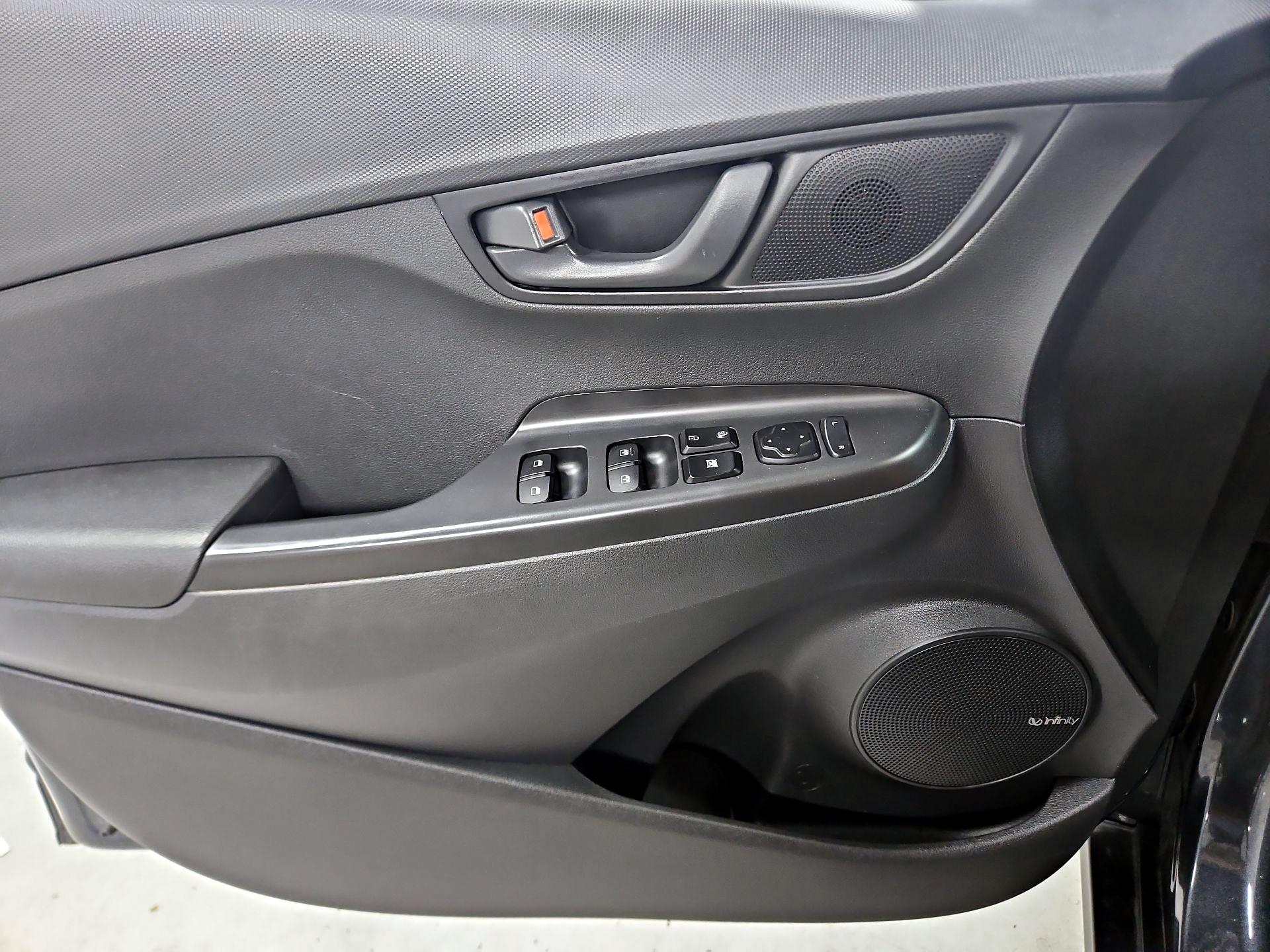 Thumbnail: 2019 Hyundai Kona - 12