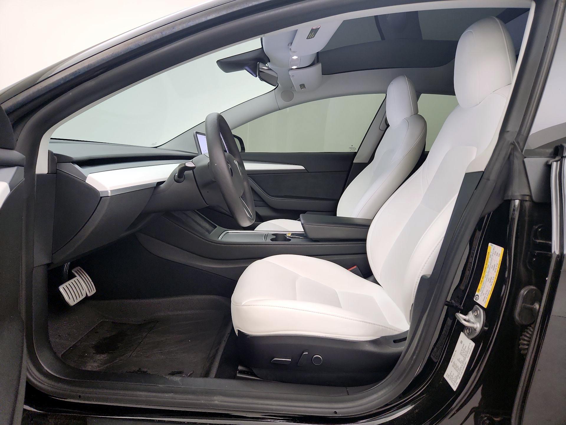 Thumbnail: 2022 Tesla Model 3 - 19