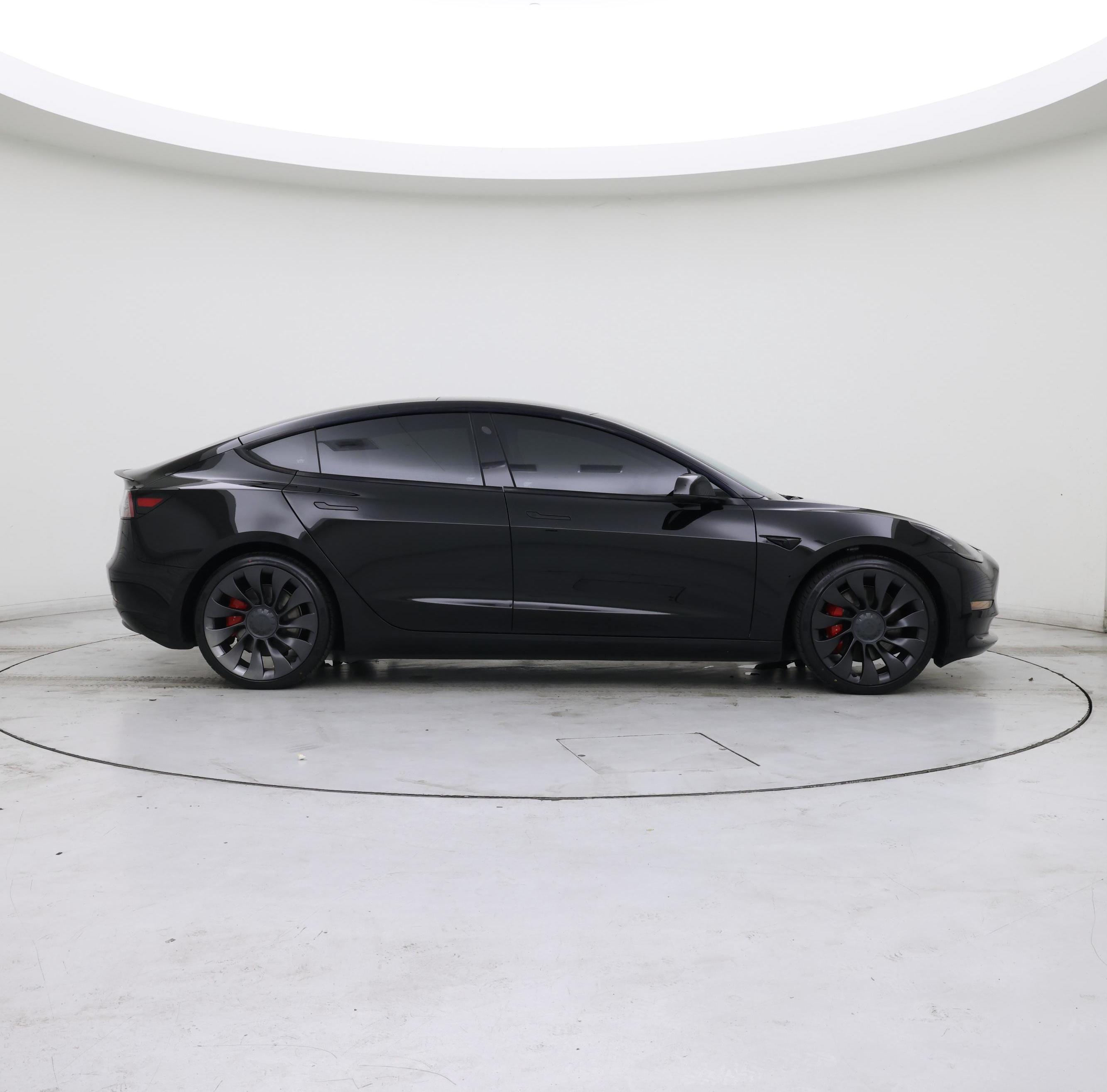 Thumbnail: 2022 Tesla Model 3 - 7