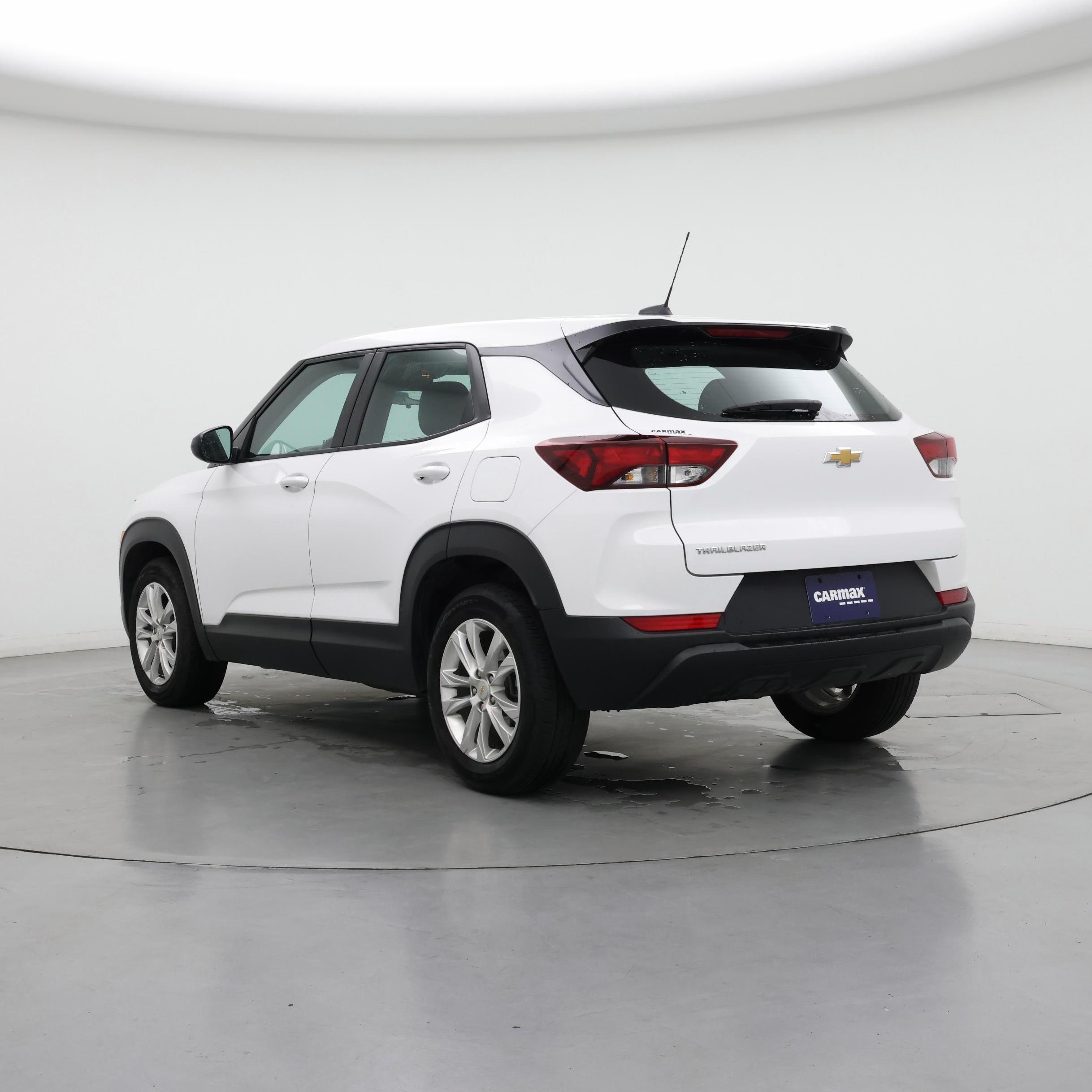 Thumbnail: 2023 Chevrolet TrailBlazer - 2