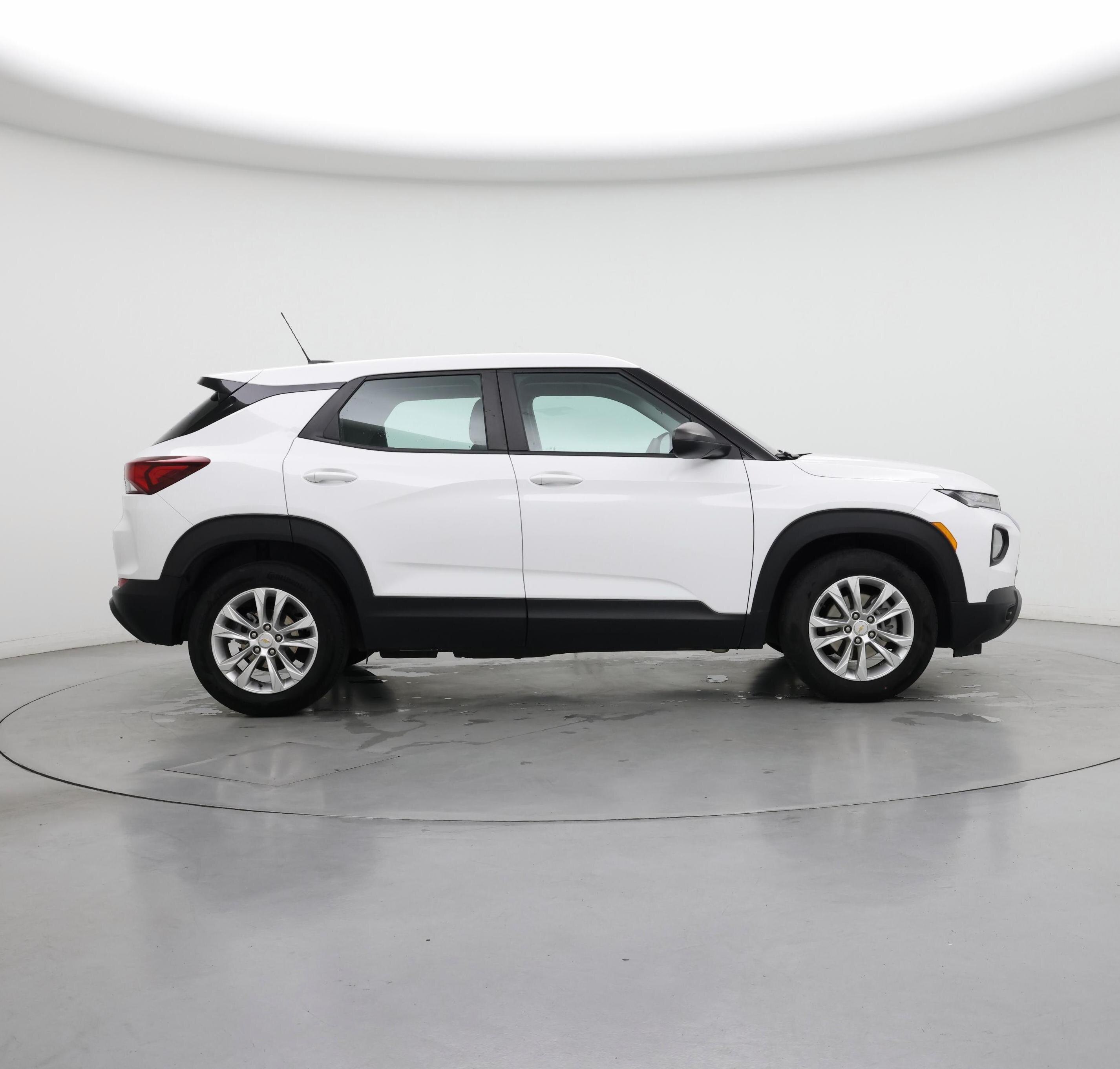 Thumbnail: 2023 Chevrolet TrailBlazer - 7