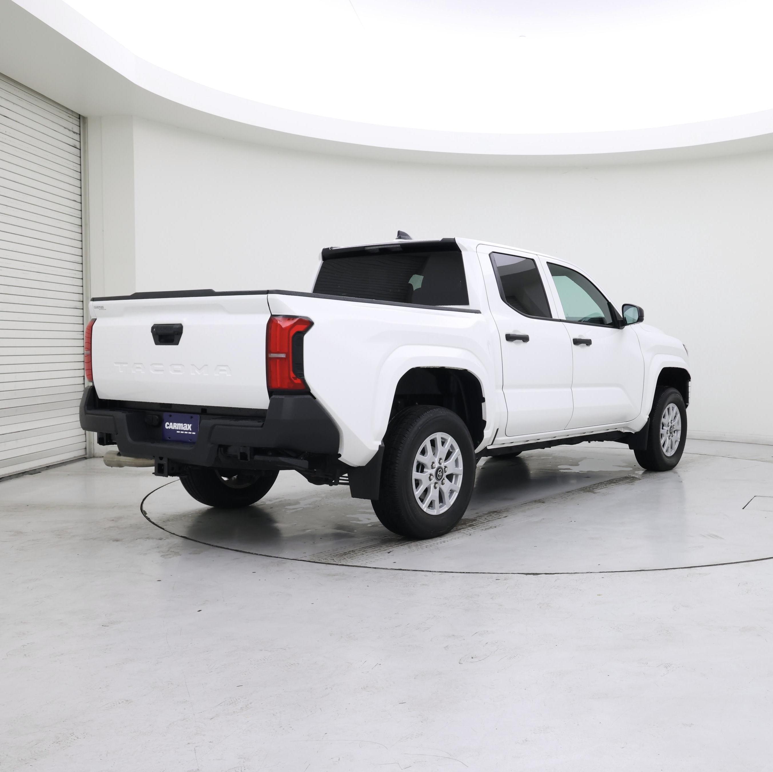 Thumbnail: 2024 Toyota Tacoma - 8