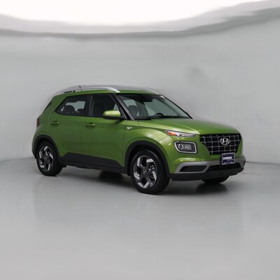 Green 2023 Hyundai Venue SEL
