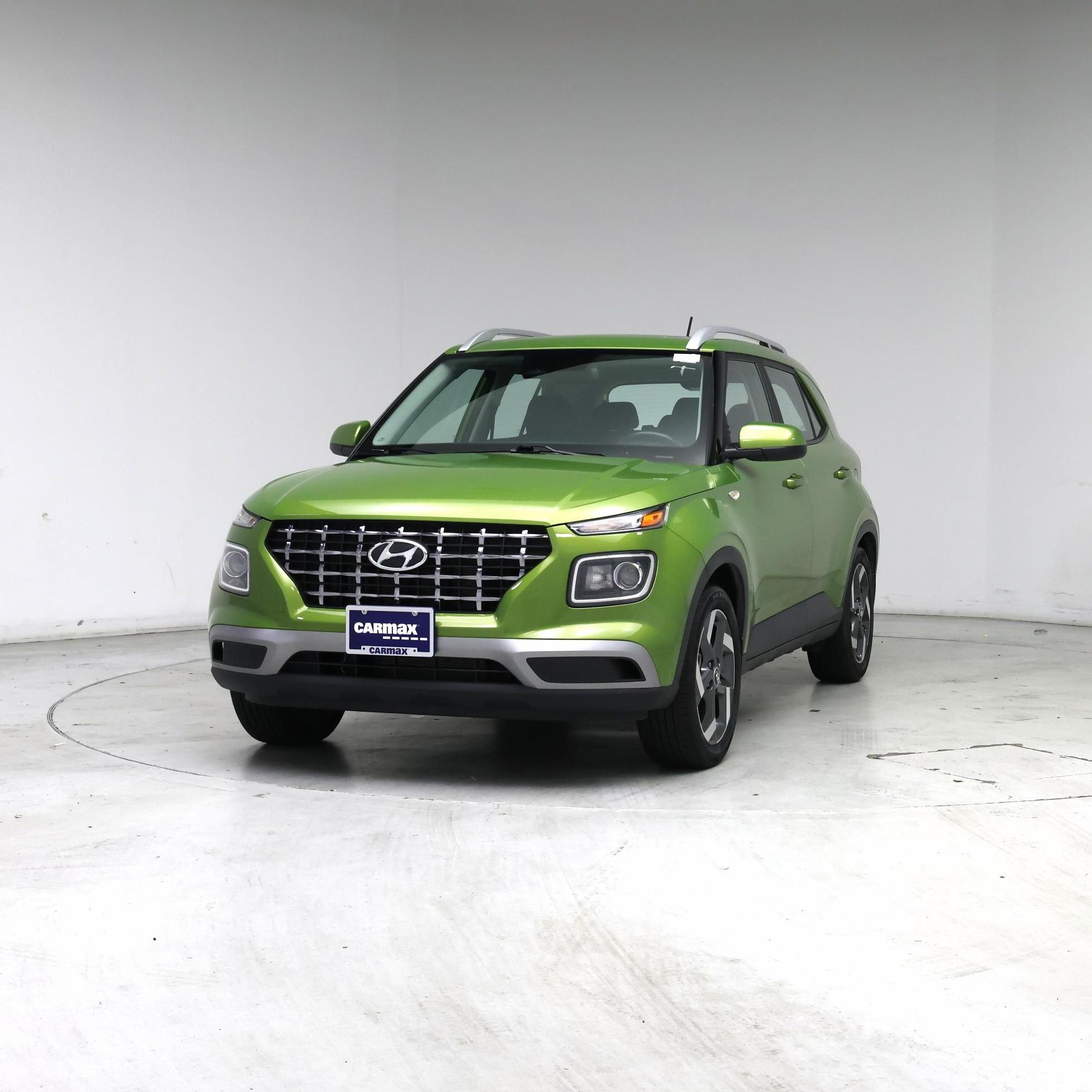 Thumbnail: 2023 Hyundai Venue - 4