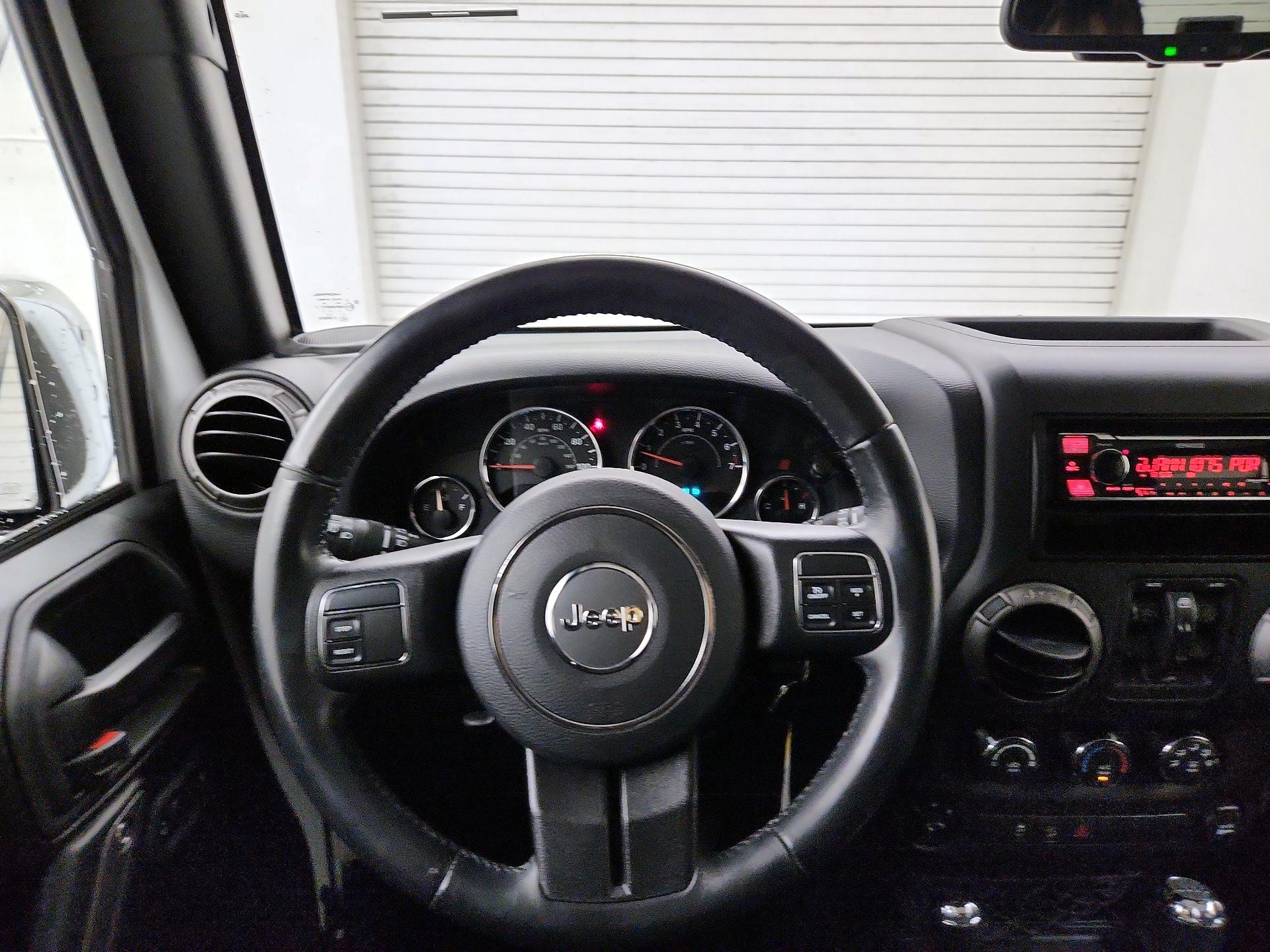 Thumbnail: 2018 Jeep Wrangler - 10