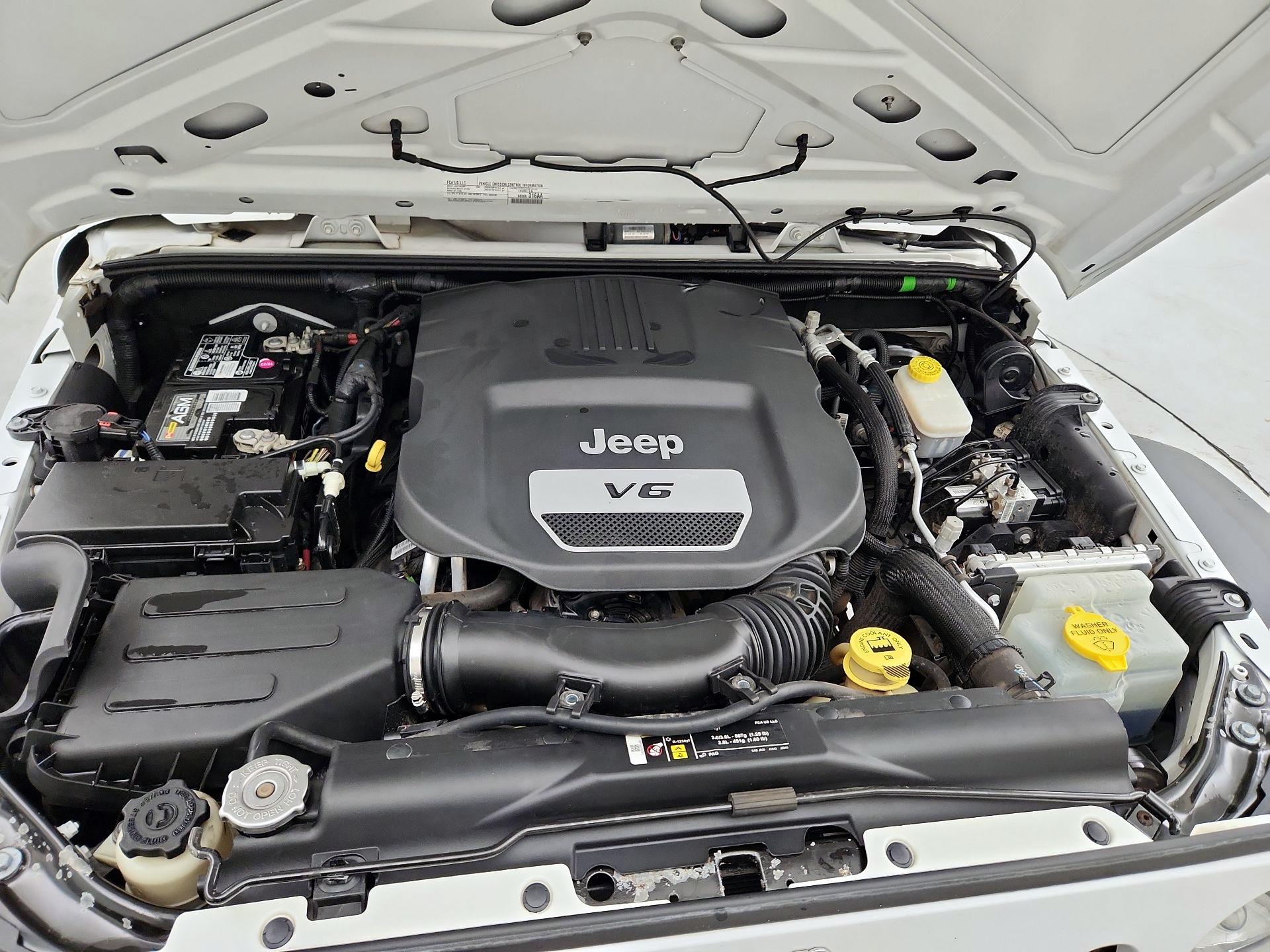 Thumbnail: 2018 Jeep Wrangler - 19