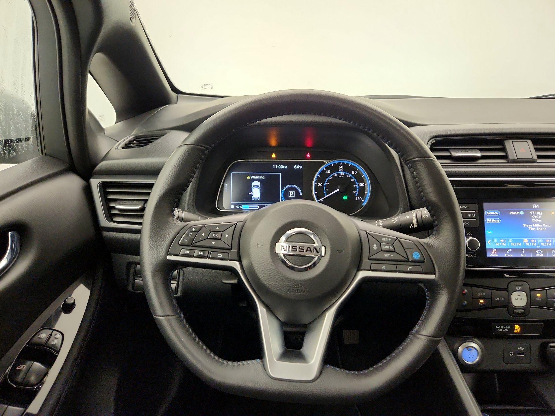 Thumbnail: 2018 Nissan Leaf - 10