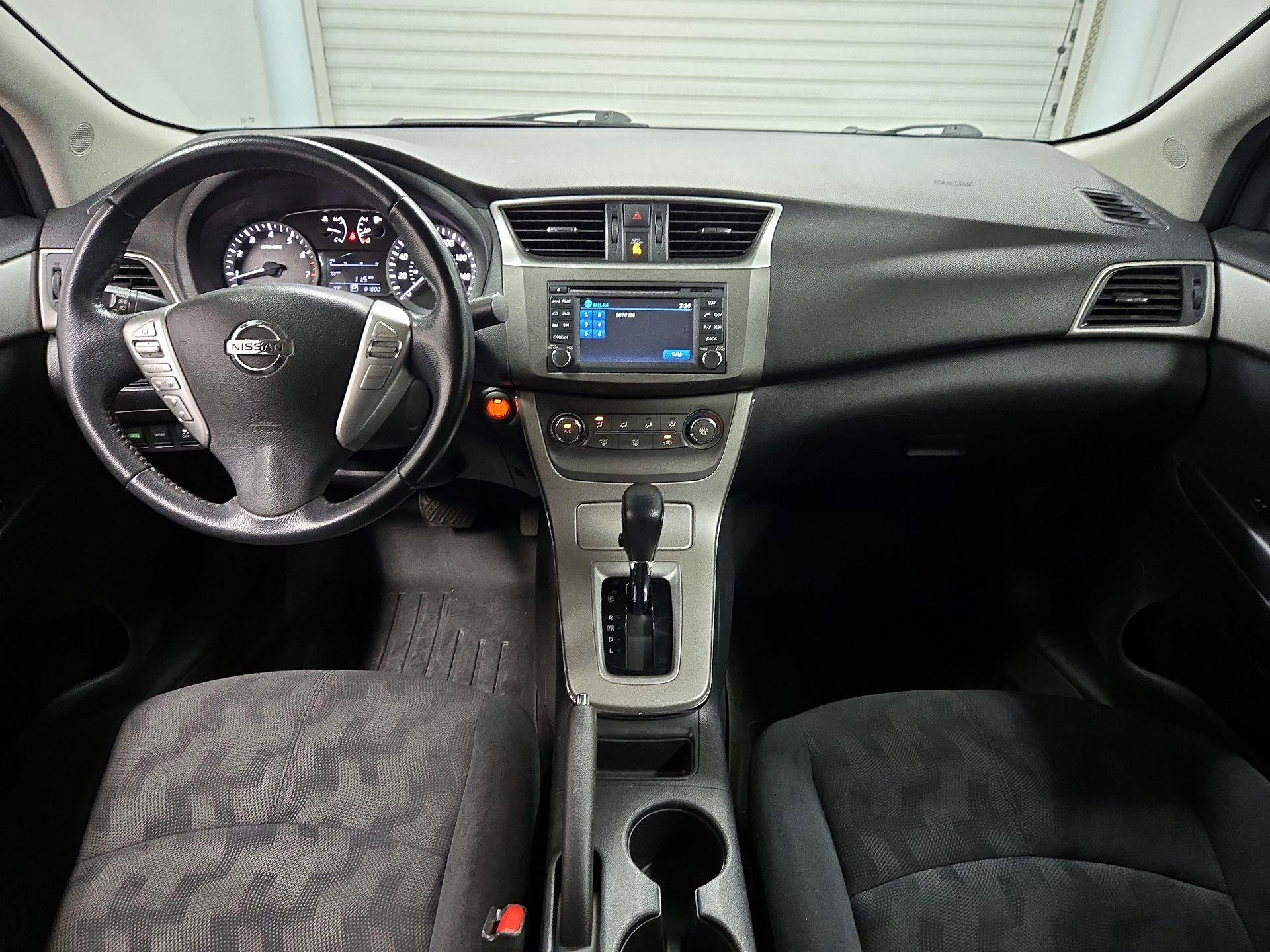 Thumbnail: 2013 Nissan Sentra - 9