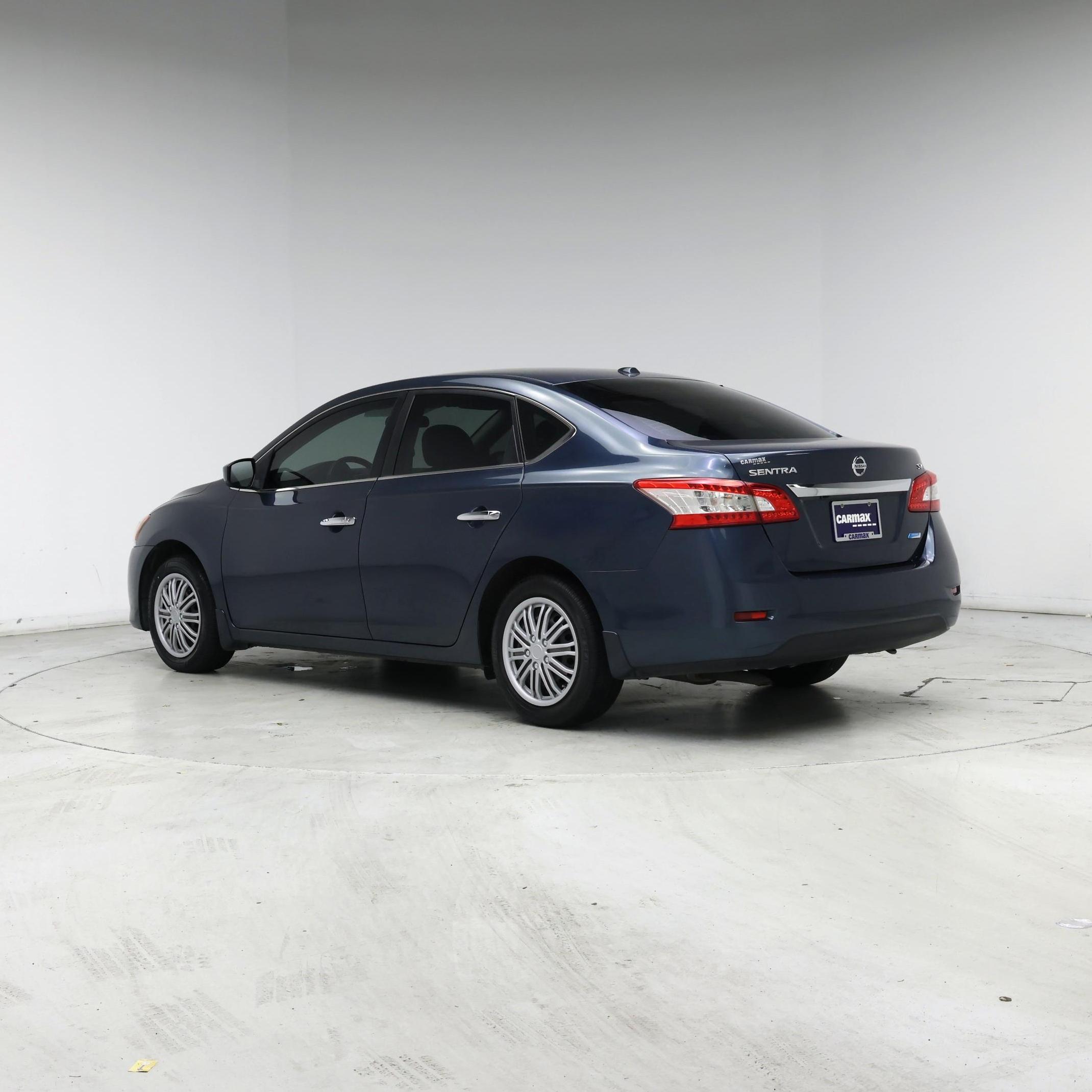 Thumbnail: 2013 Nissan Sentra - 2