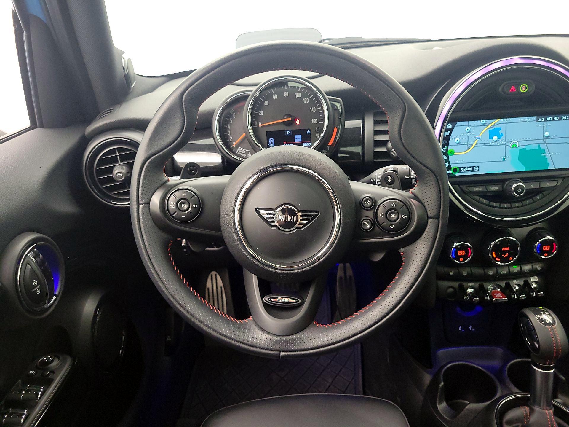 Thumbnail: 2019 MINI Cooper Hardtop - 10
