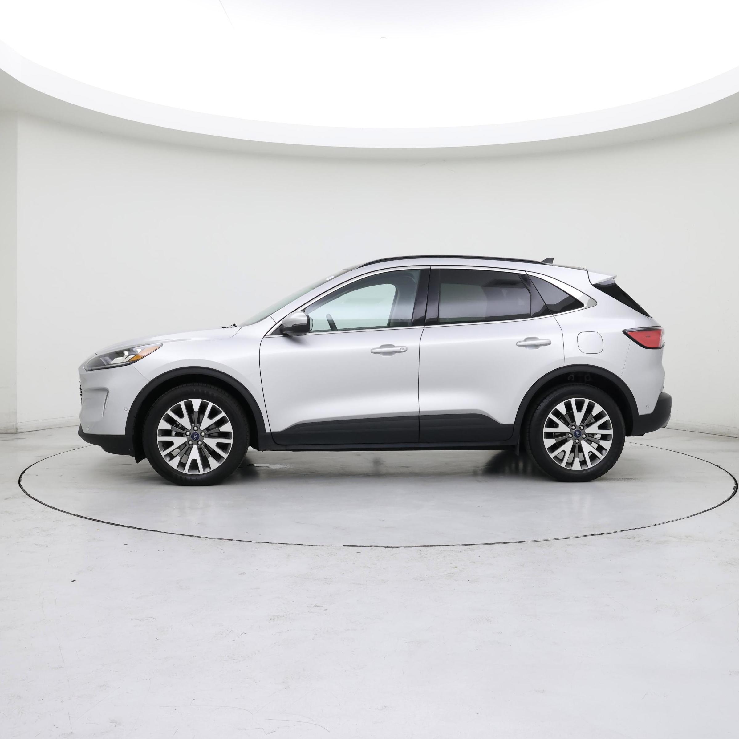 Thumbnail: 2020 Ford Escape - 3