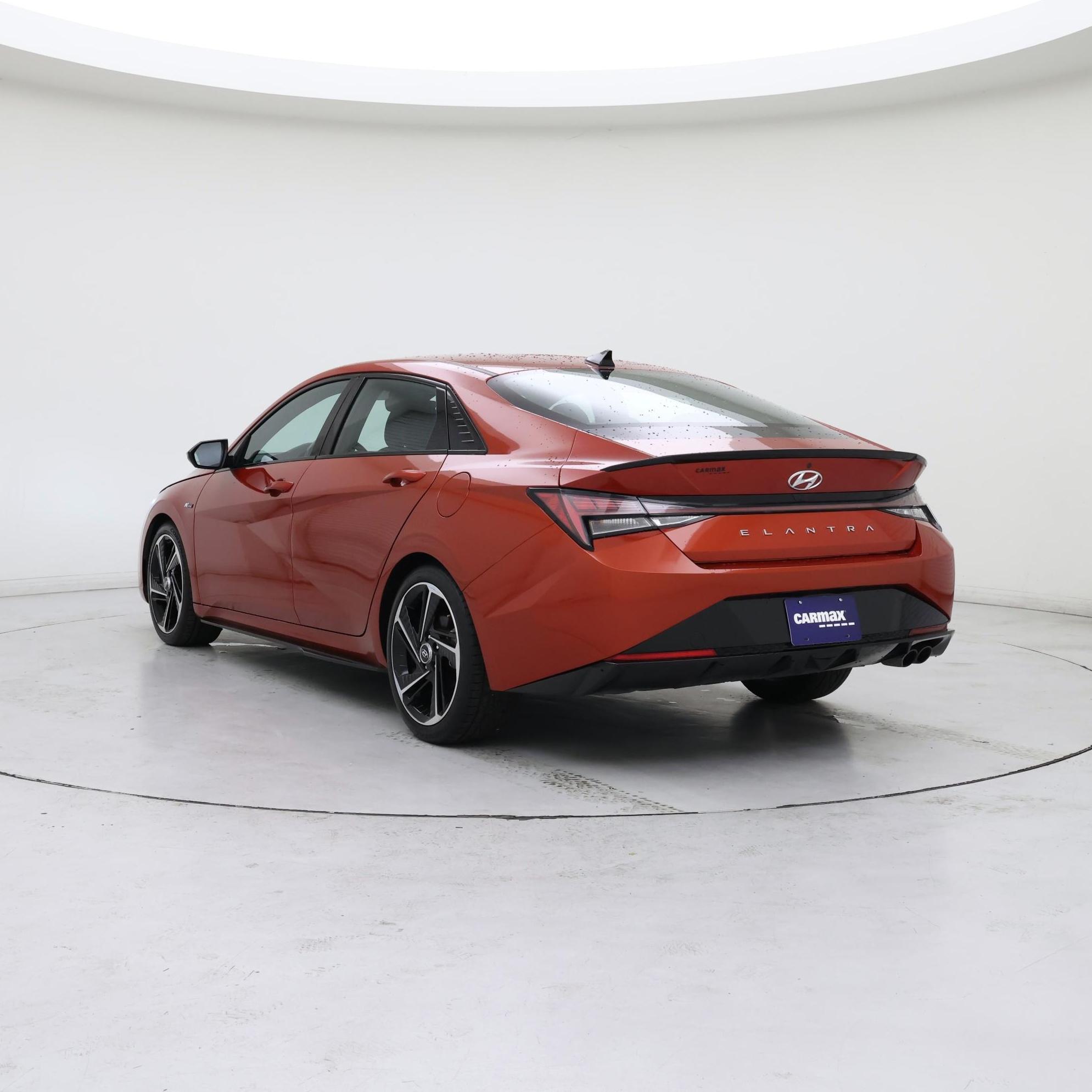 Thumbnail: 2022 Hyundai Elantra - 2