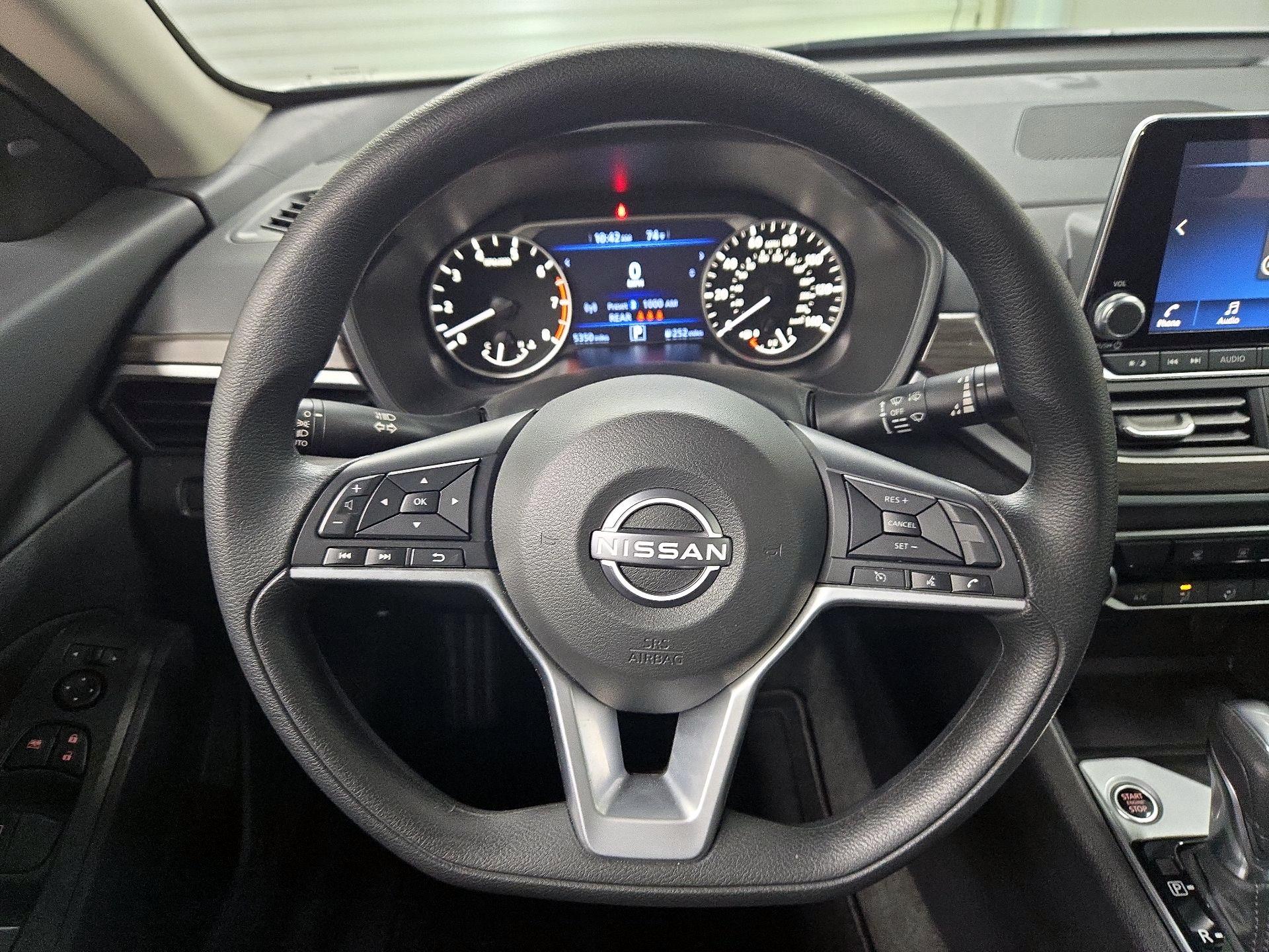 Thumbnail: 2025 Nissan Altima - 10