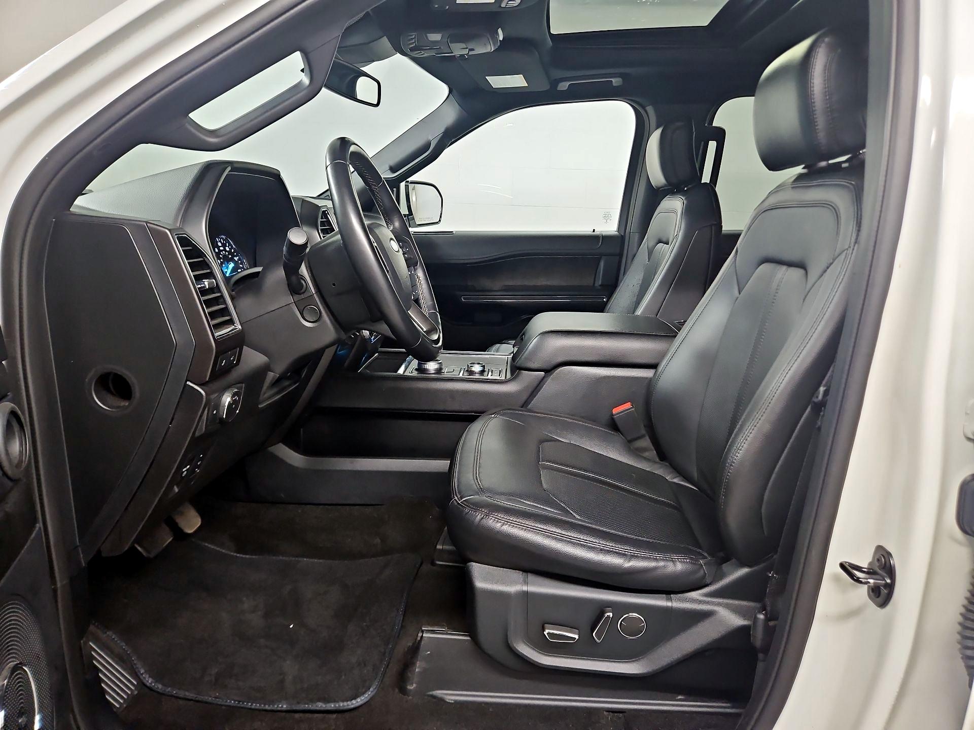 Thumbnail: 2020 Ford Expedition - 11