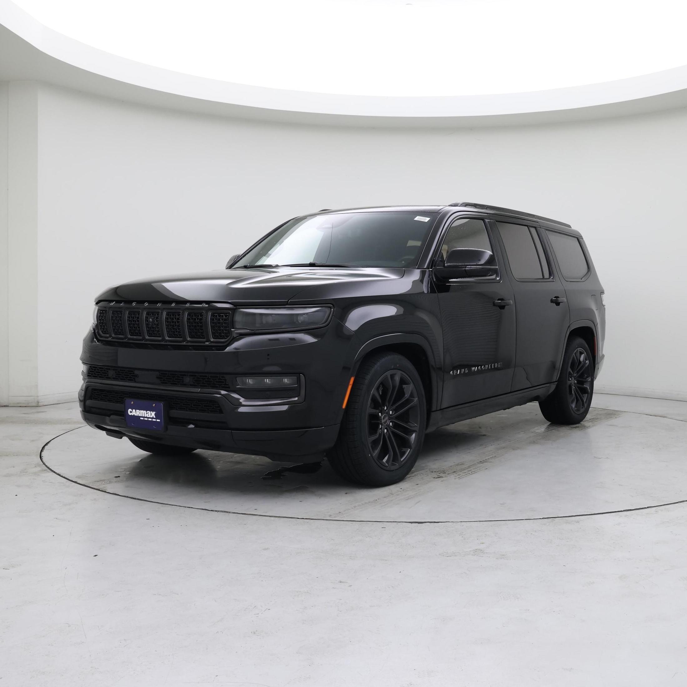 Thumbnail: 2023 Jeep Grand Wagoneer - 4