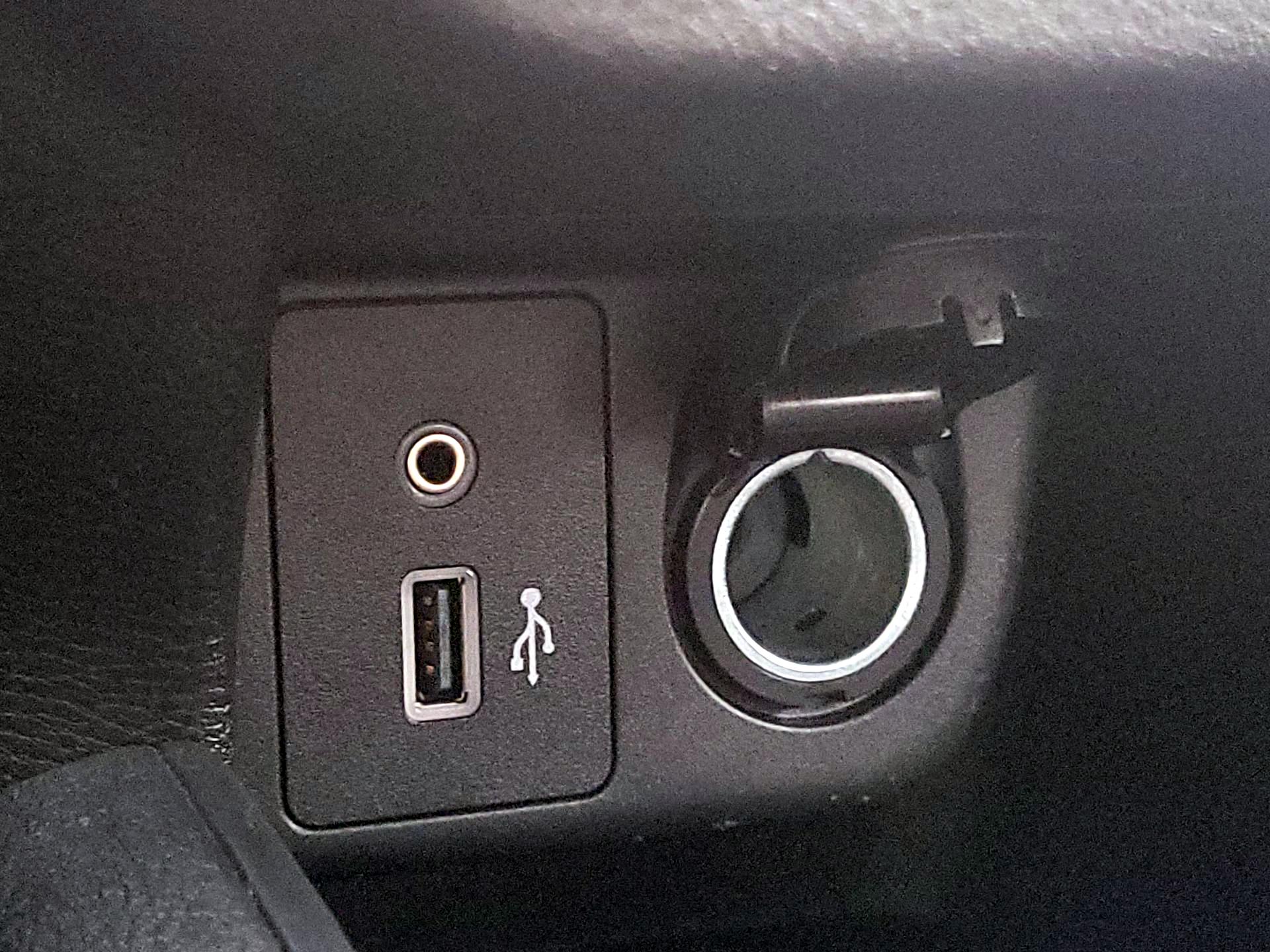Thumbnail: 2022 Nissan Versa - 17
