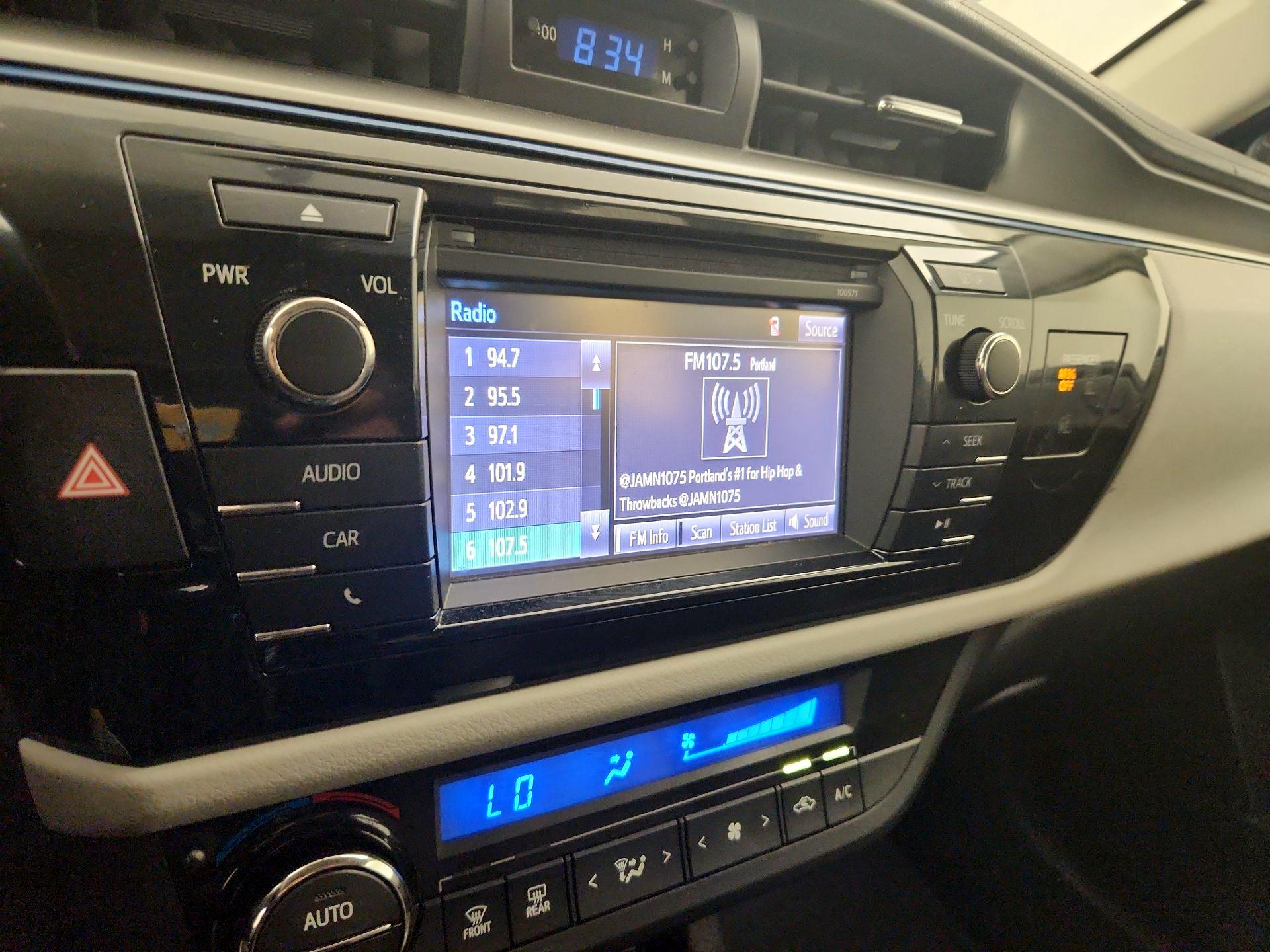 Thumbnail: 2016 Toyota Corolla - 15