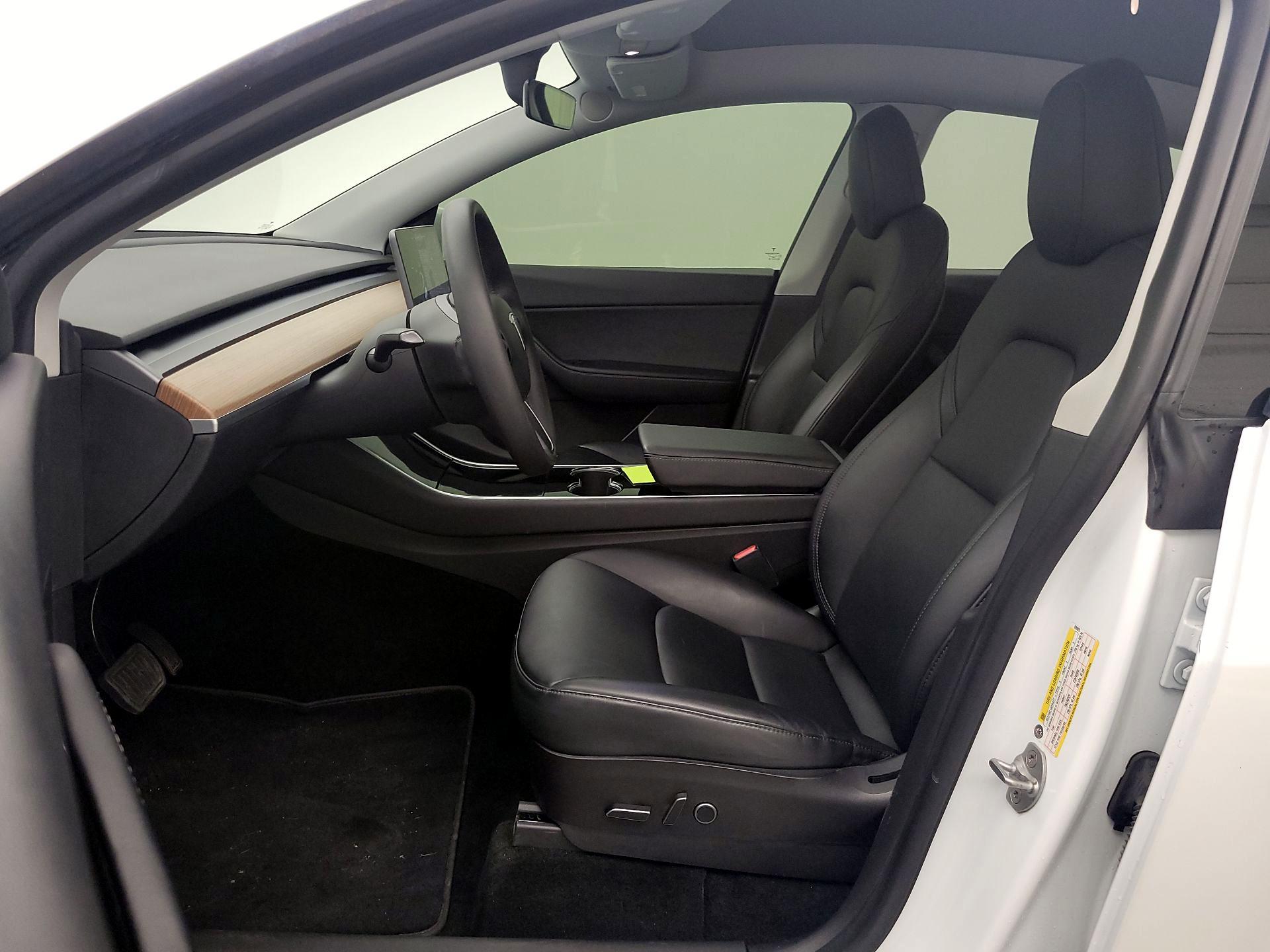 Thumbnail: 2020 Tesla Model Y - 11