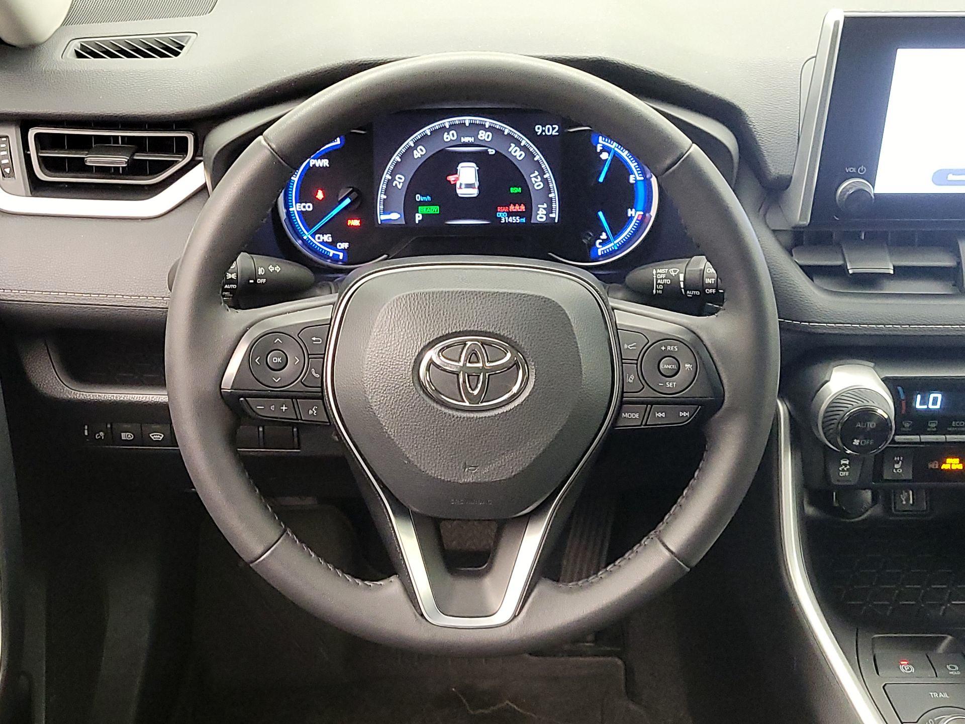 Thumbnail: 2024 Toyota RAV4 - 10