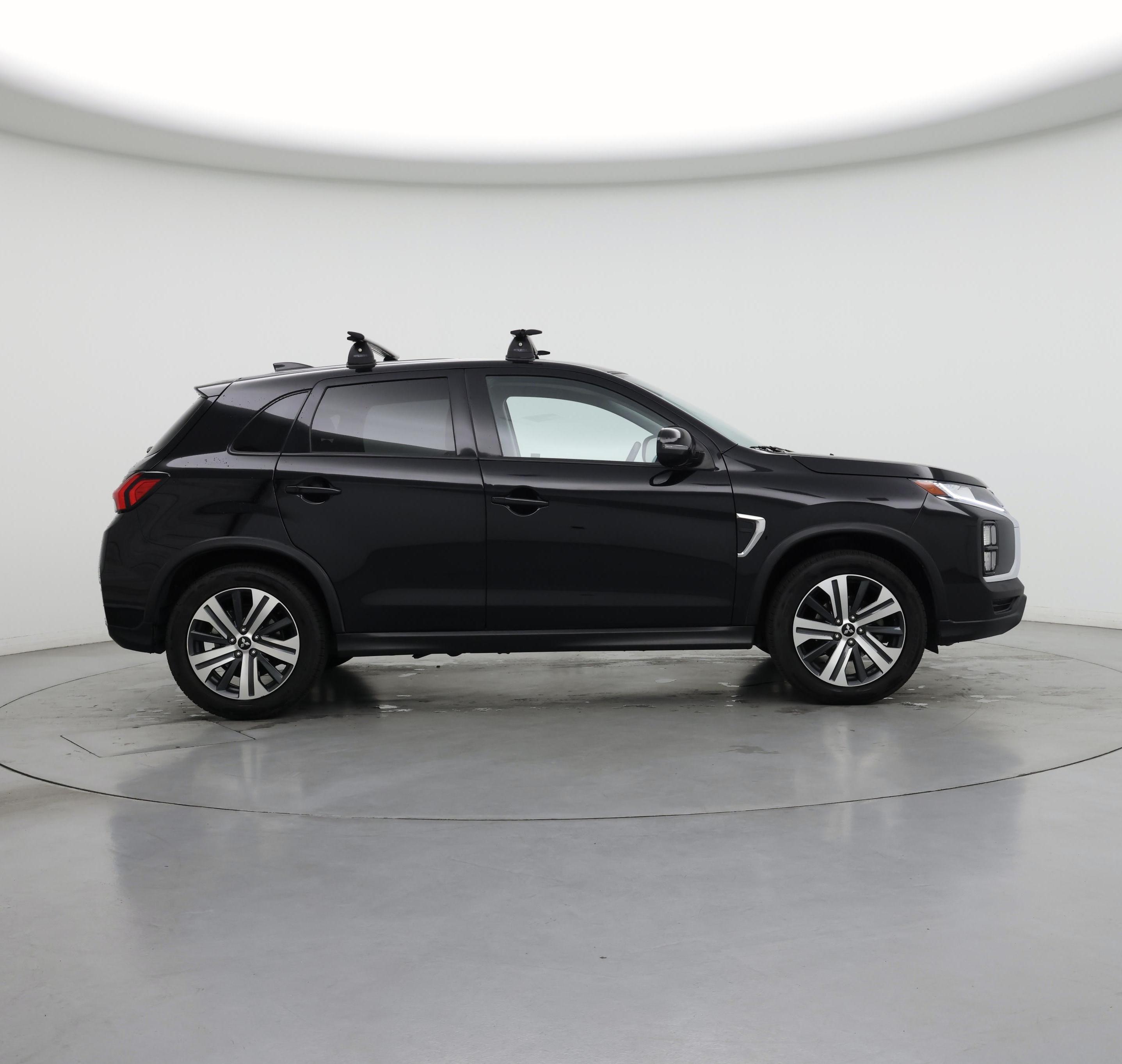 Thumbnail: 2020 Mitsubishi Outlander Sport - 7