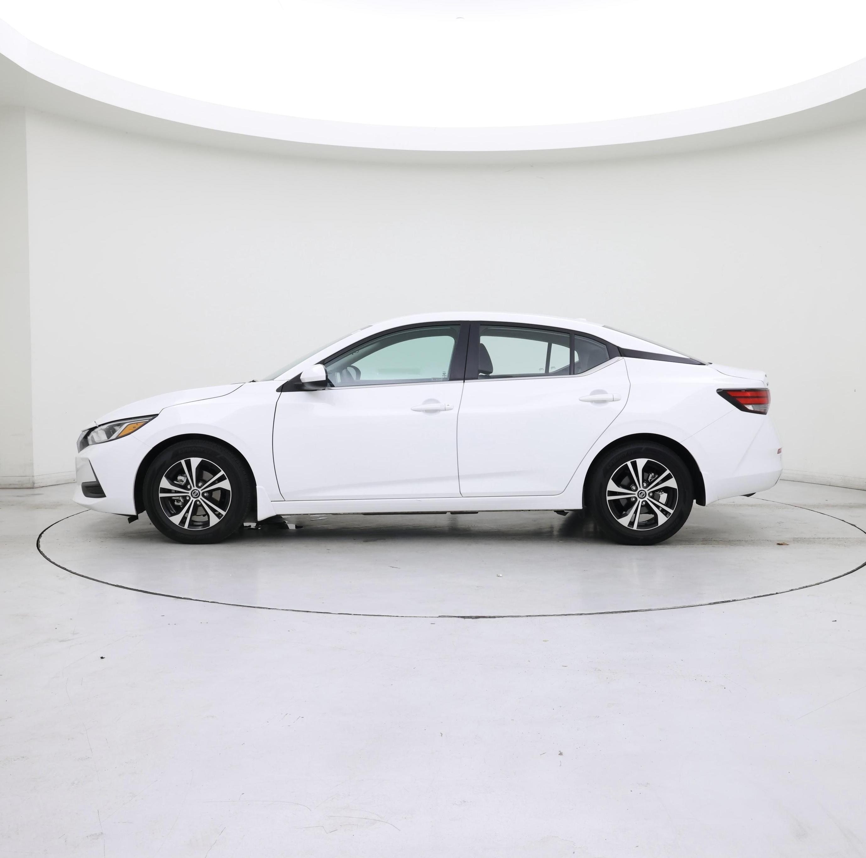 Thumbnail: 2023 Nissan Sentra - 3