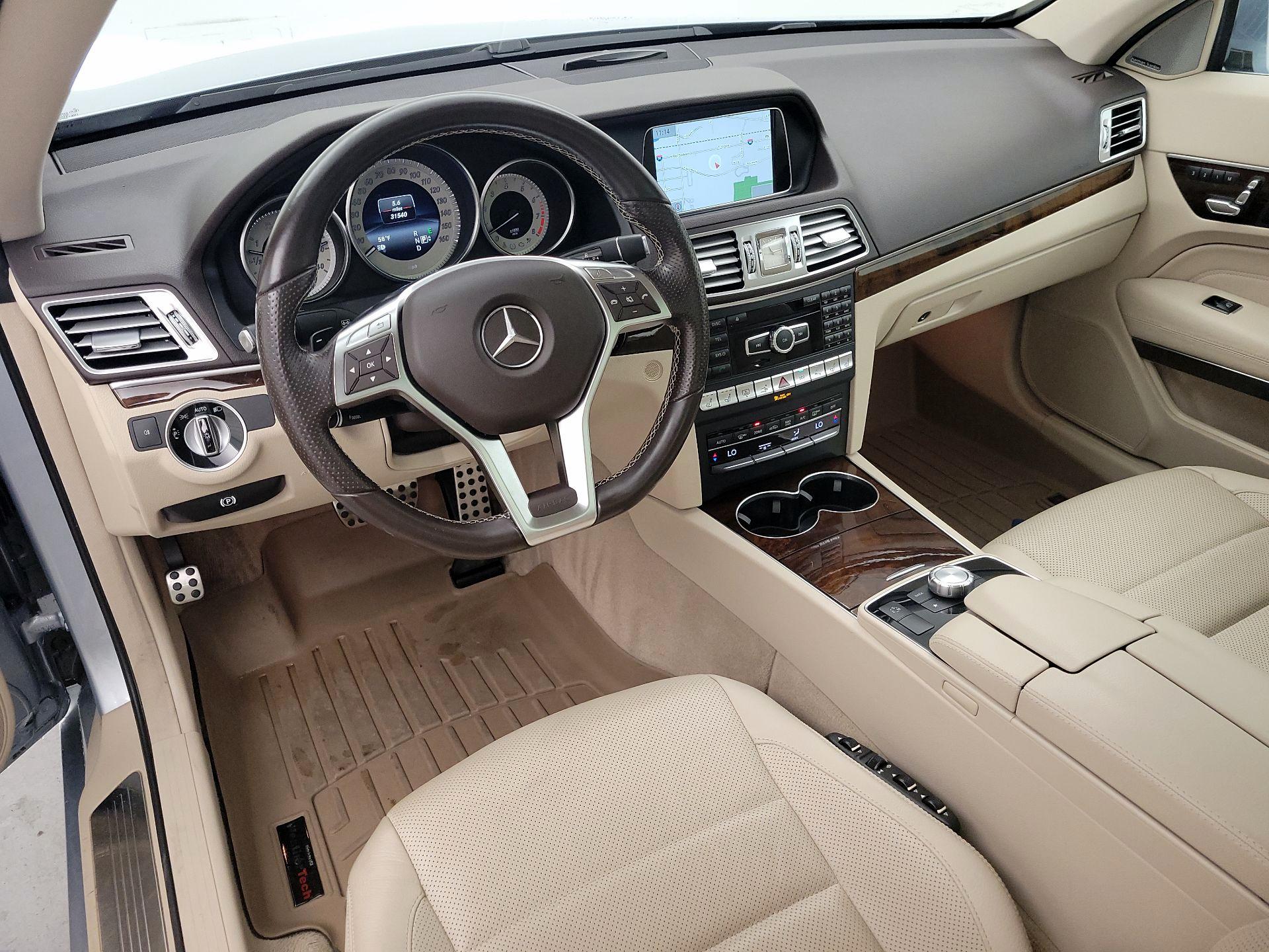 Thumbnail: 2015 Mercedes-Benz E-Class - 9