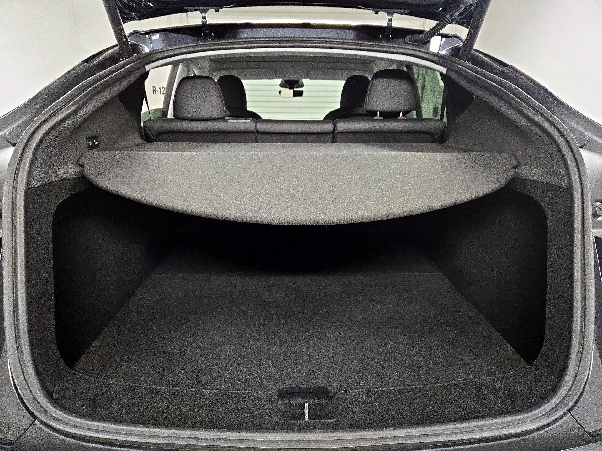 Thumbnail: 2026 Tesla Model Y - 20