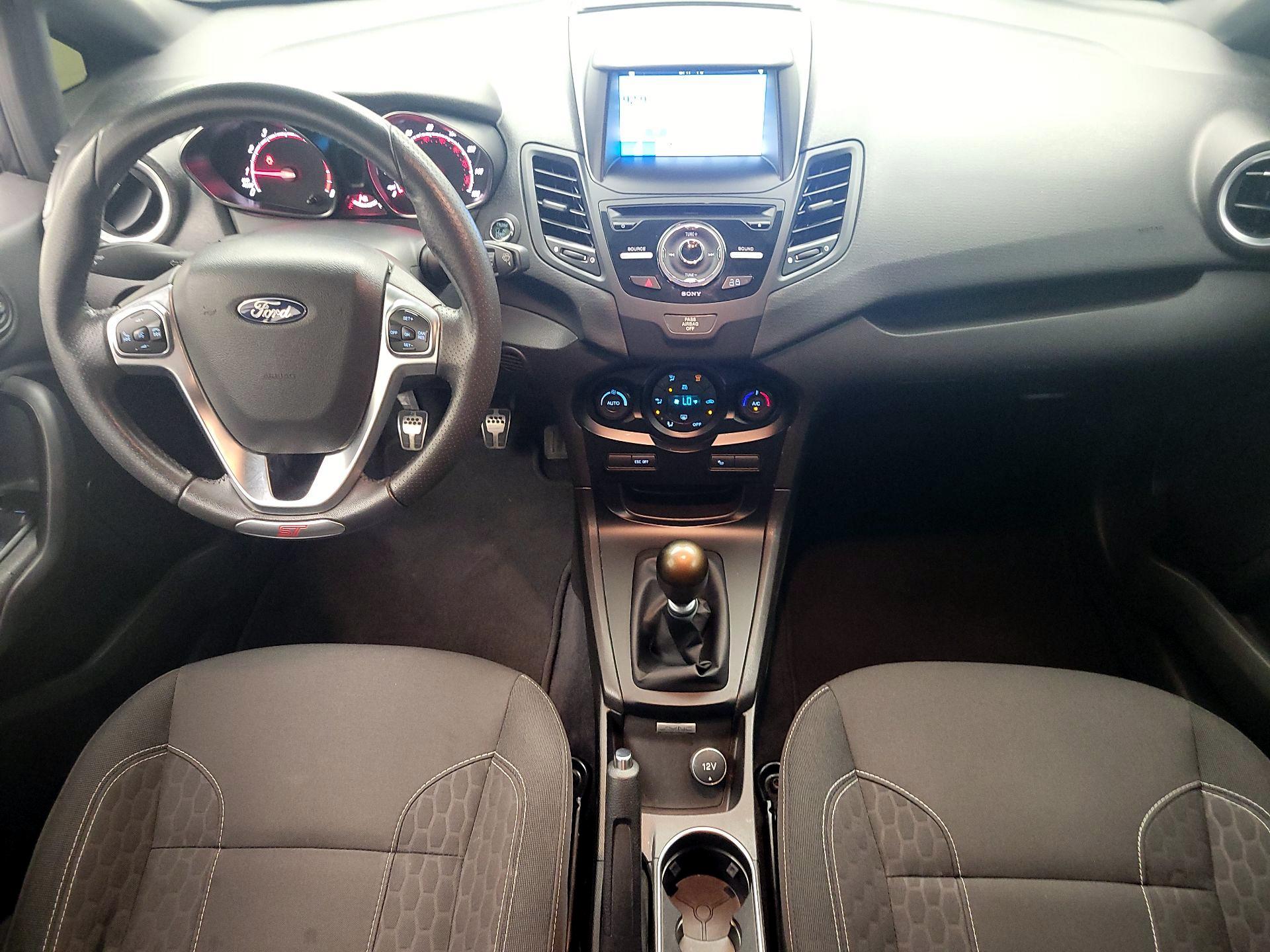 Thumbnail: 2018 Ford Fiesta - 9