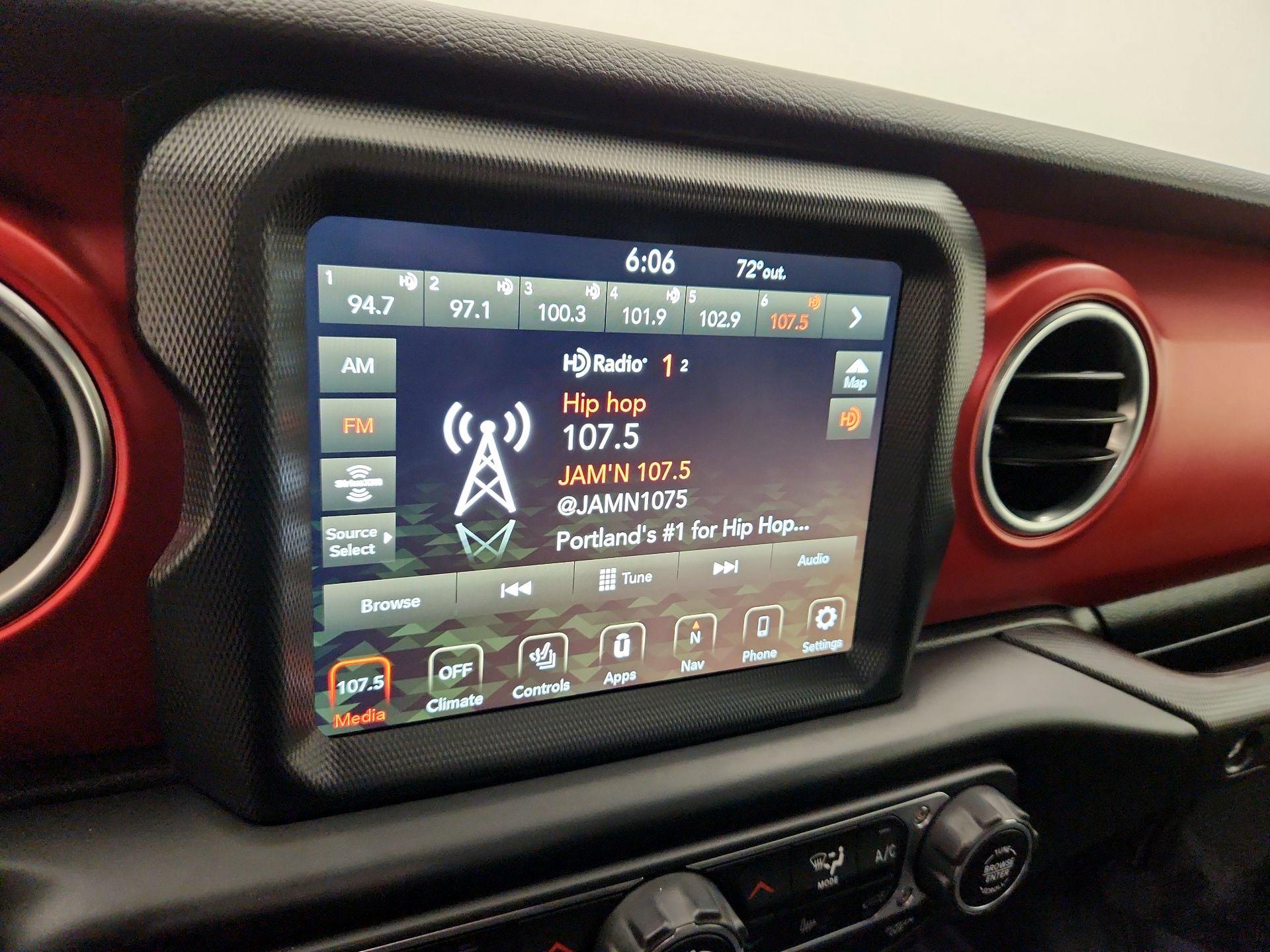 Thumbnail: 2023 Jeep Gladiator - 16