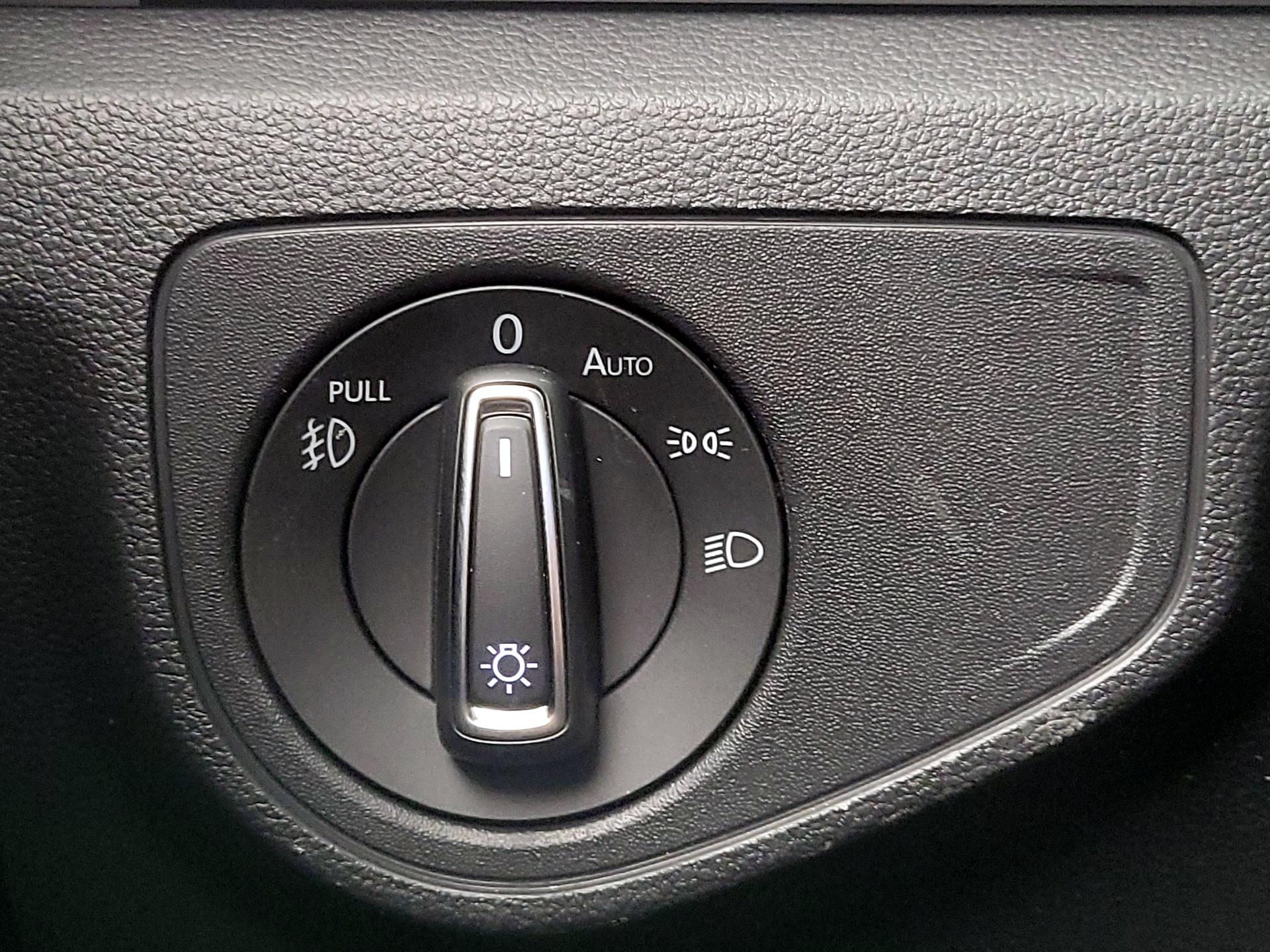 Thumbnail: 2019 Volkswagen Atlas - 13