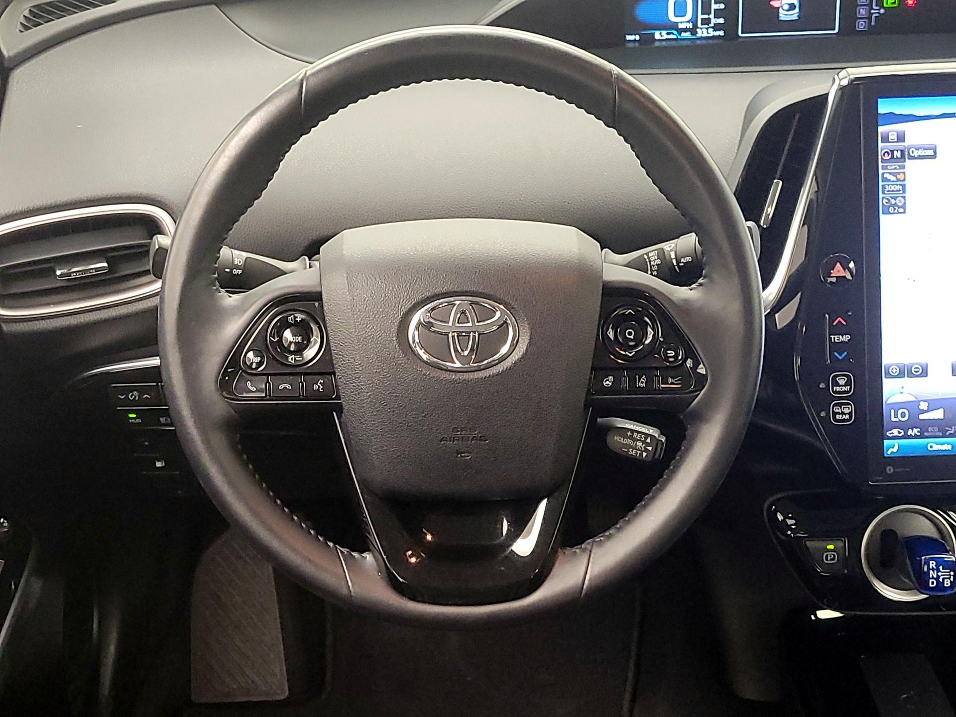 Thumbnail: 2021 Toyota Prius Prime - 10