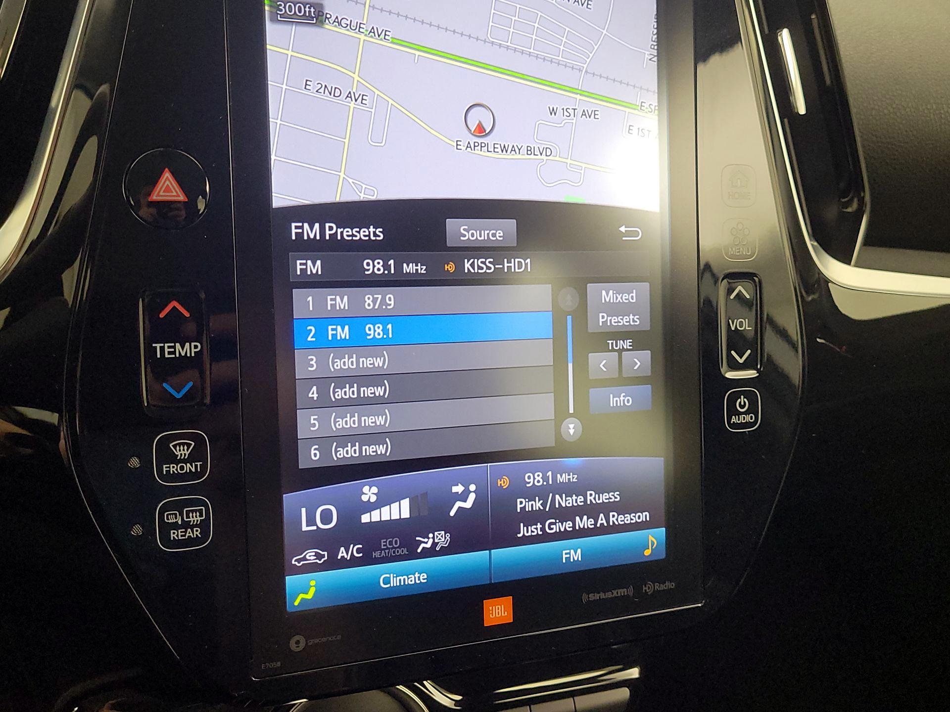 Thumbnail: 2021 Toyota Prius Prime - 16